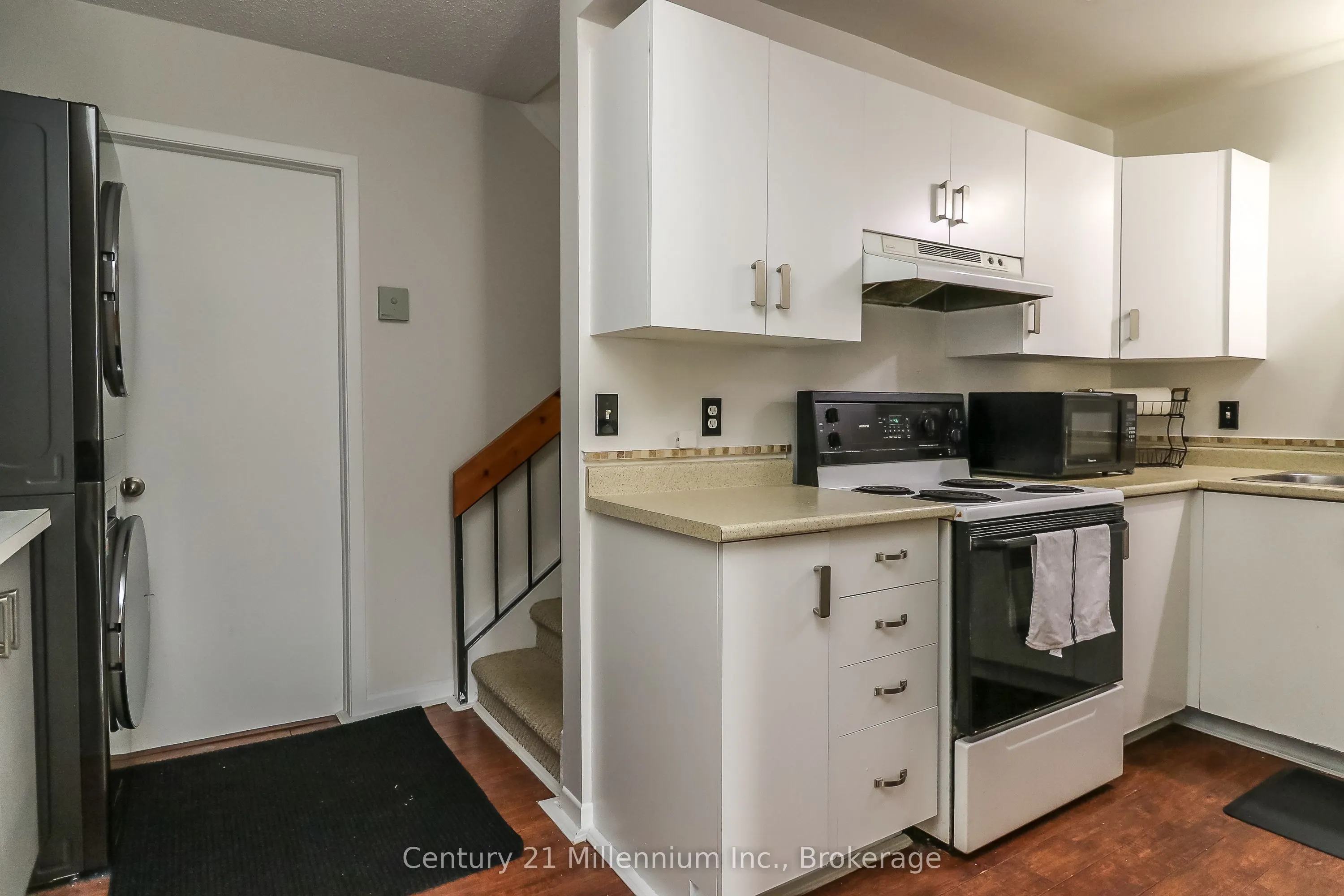 4 Trafalgar Road, #4