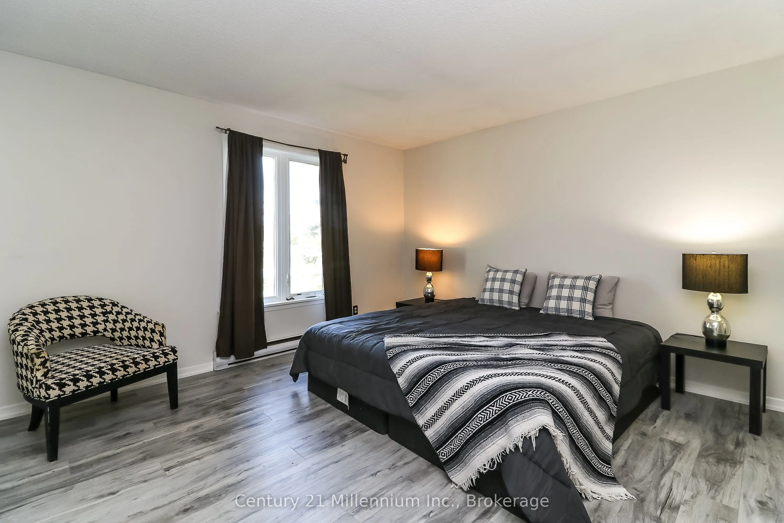 4 Trafalgar Road, #4