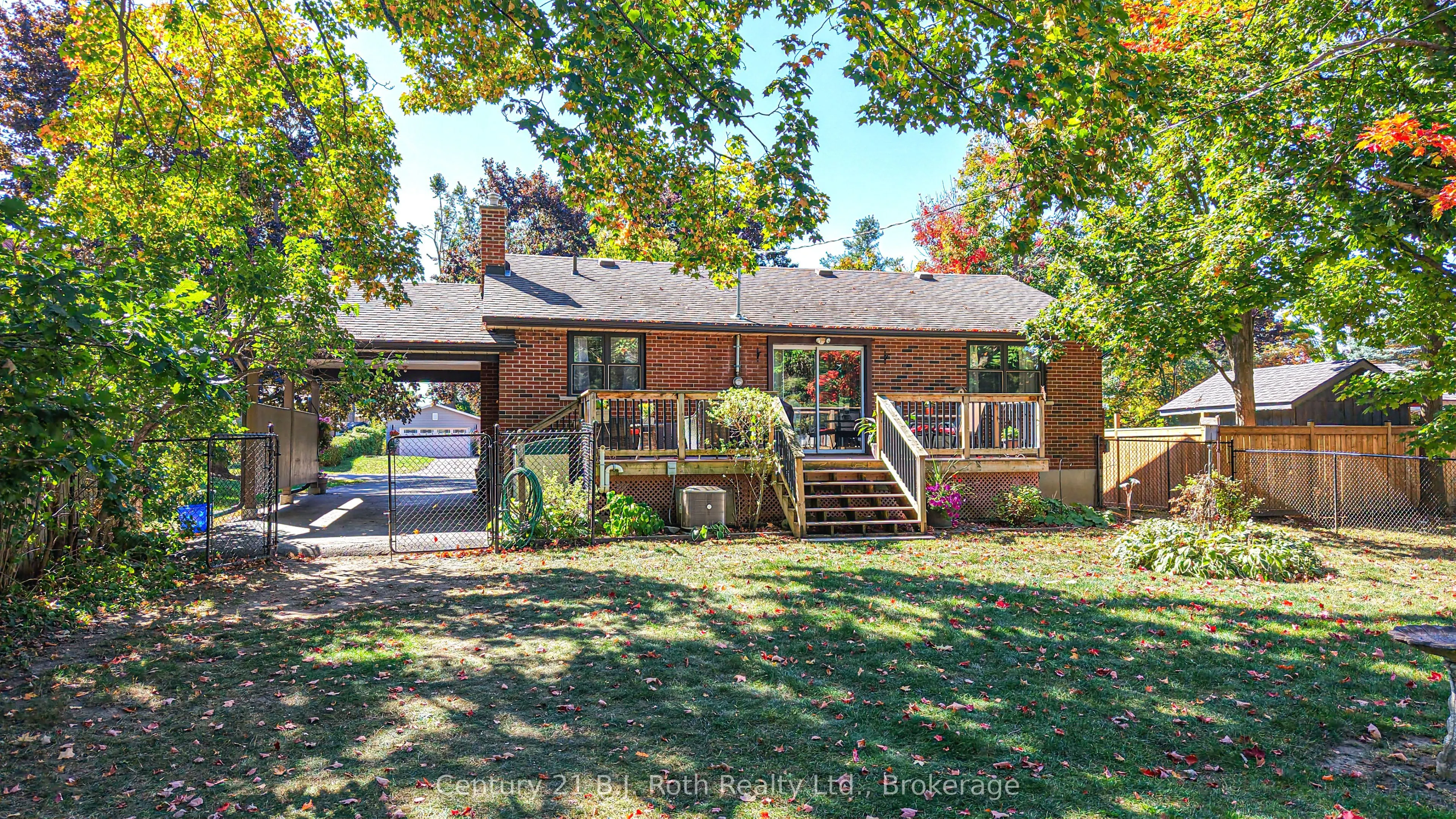 262 Lawrence Avenue