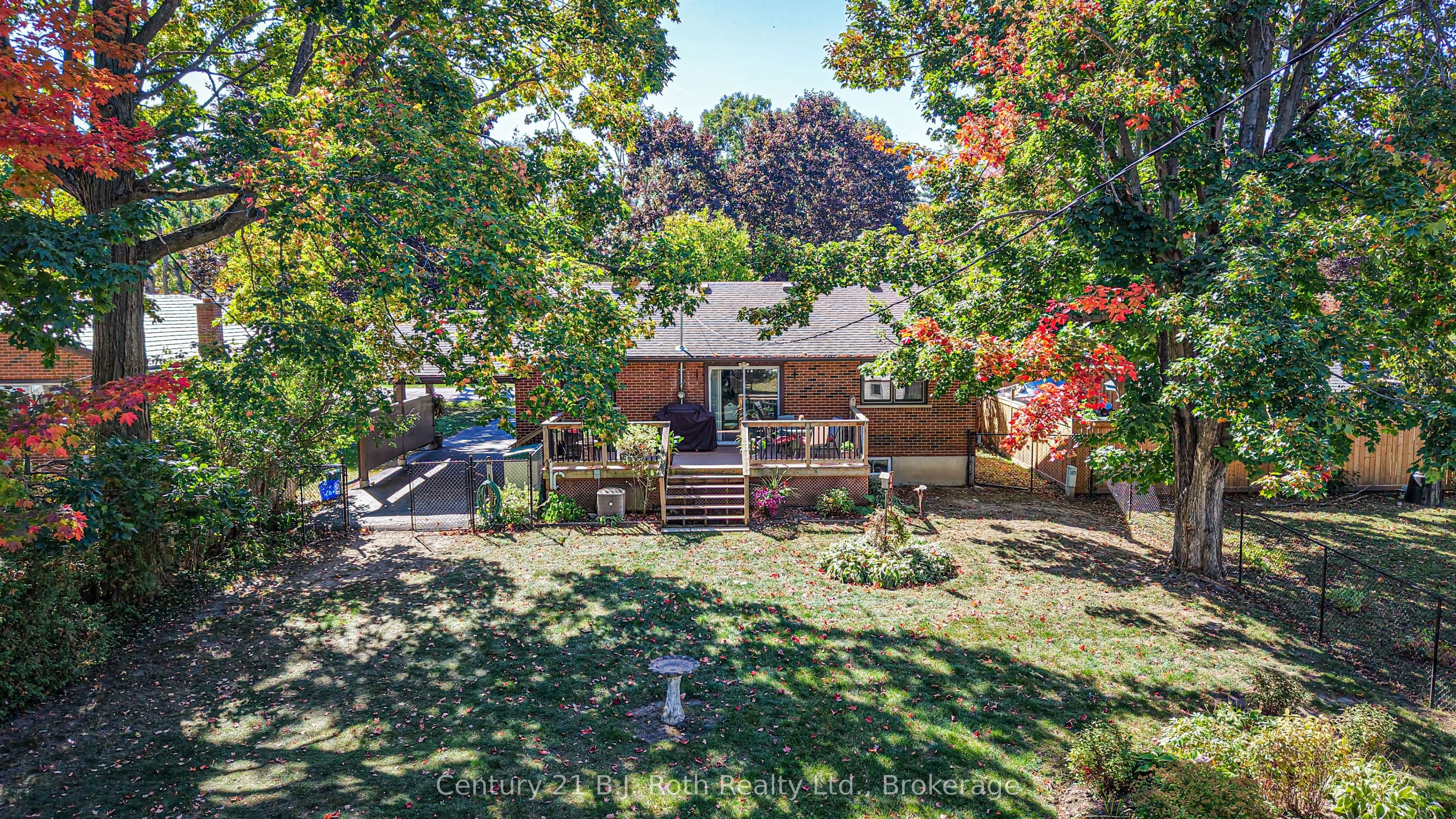 262 Lawrence Avenue