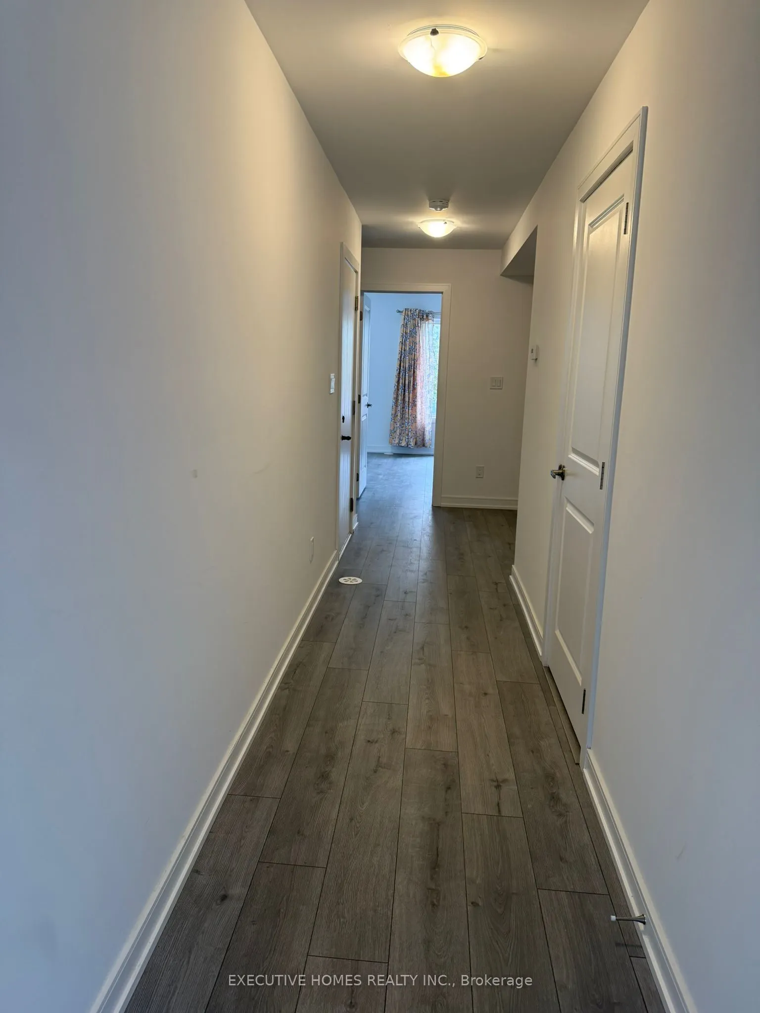 10 Blue Forest Crescent