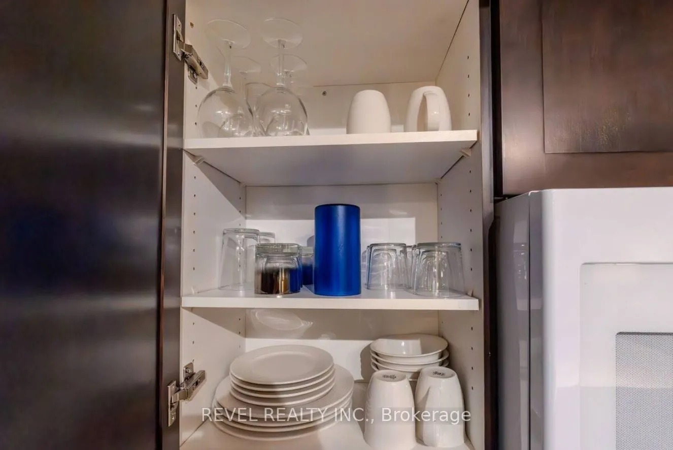 90 Highland Drive, #2236