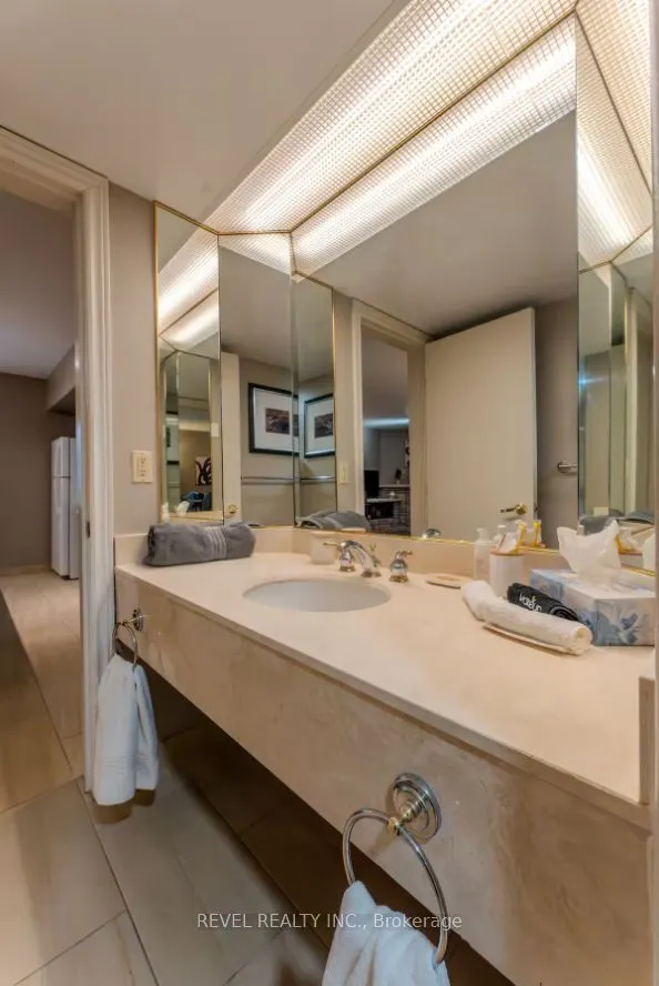90 Highland Drive, #2236