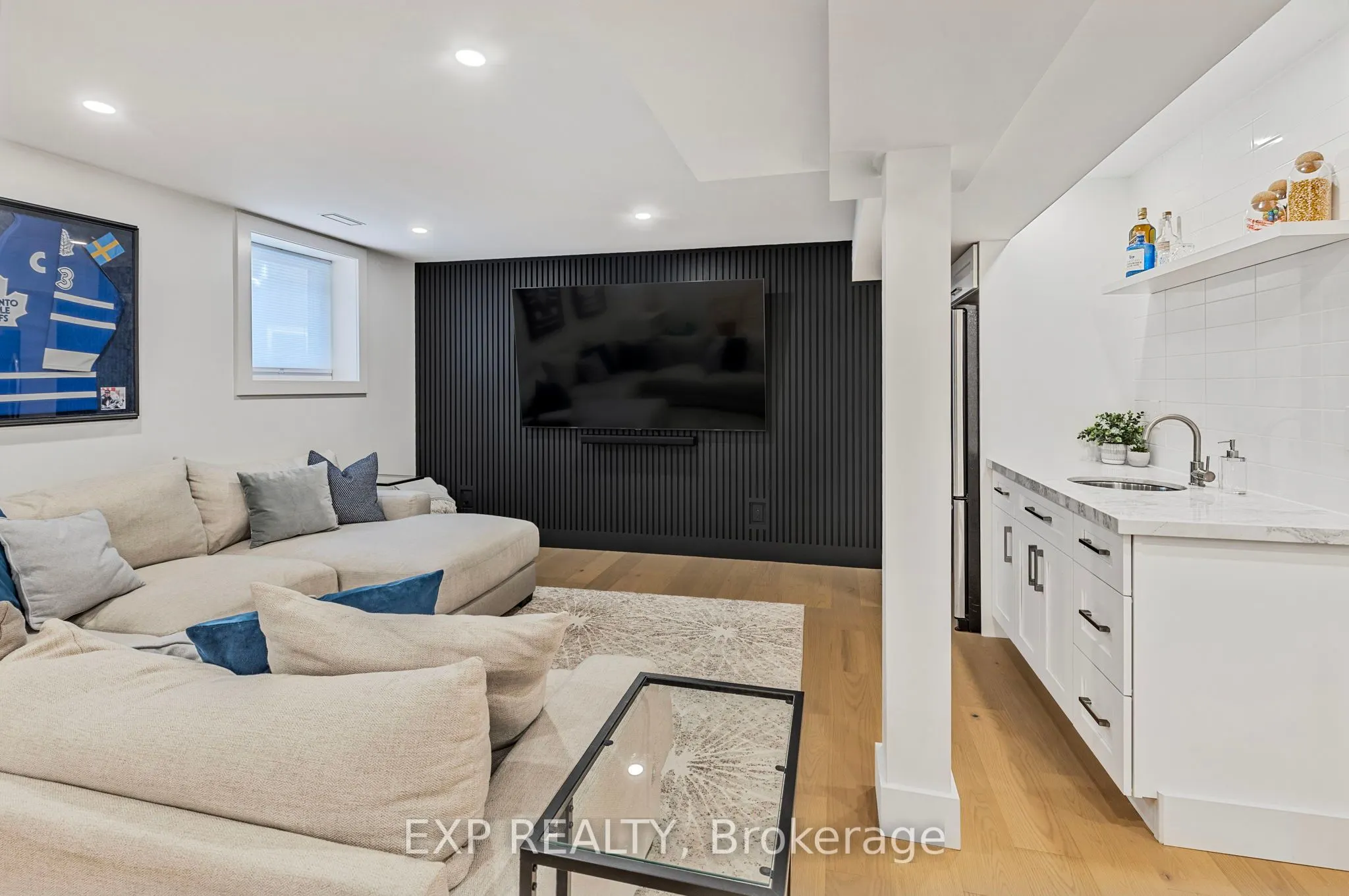 68 49th Street N