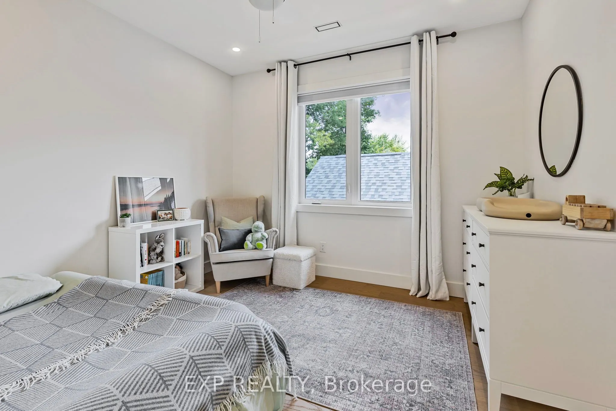 68 49th Street N