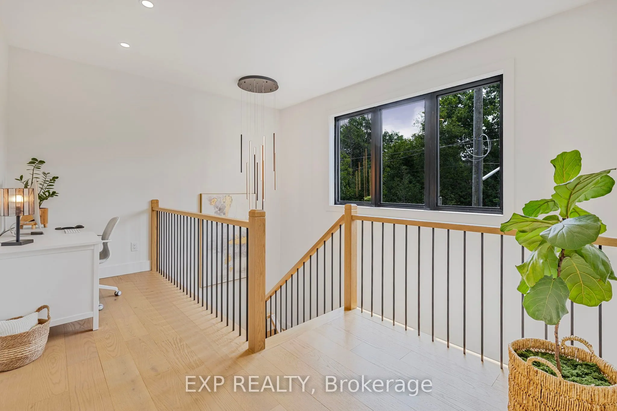 68 49th Street N
