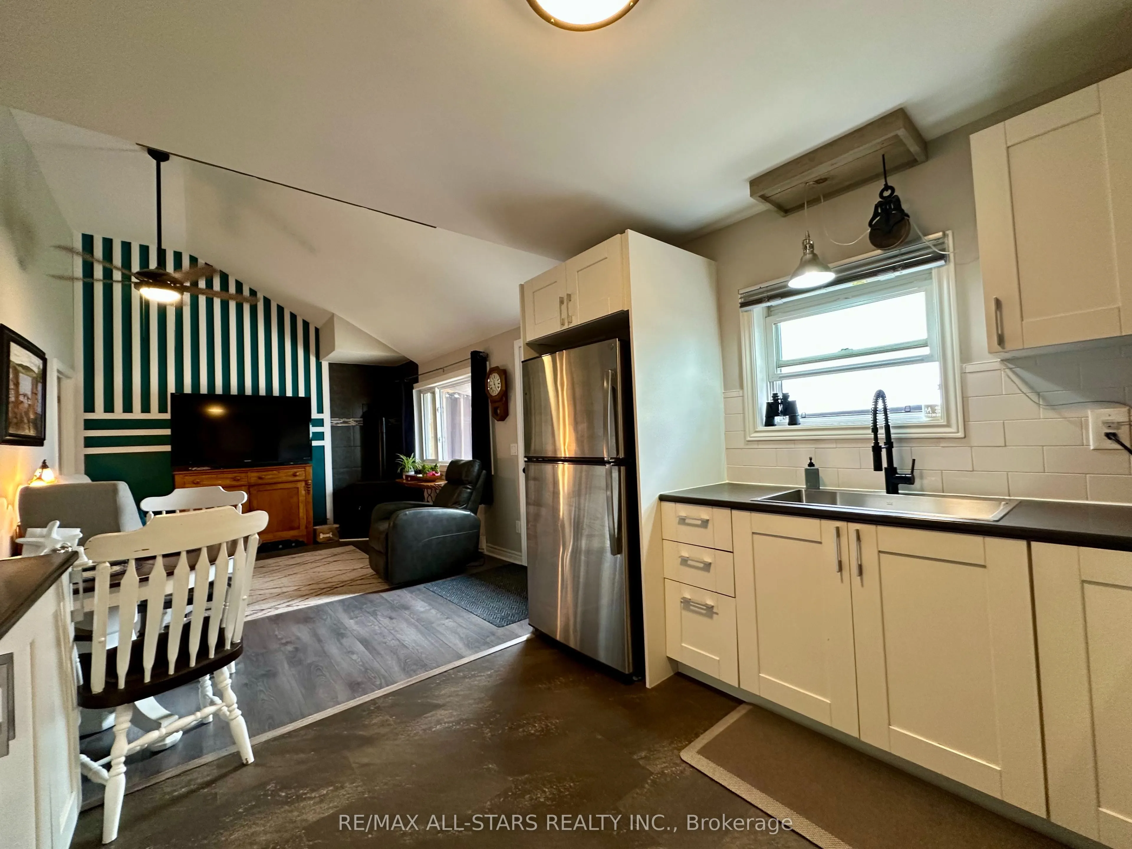 1054 Sylvan Glen Drive