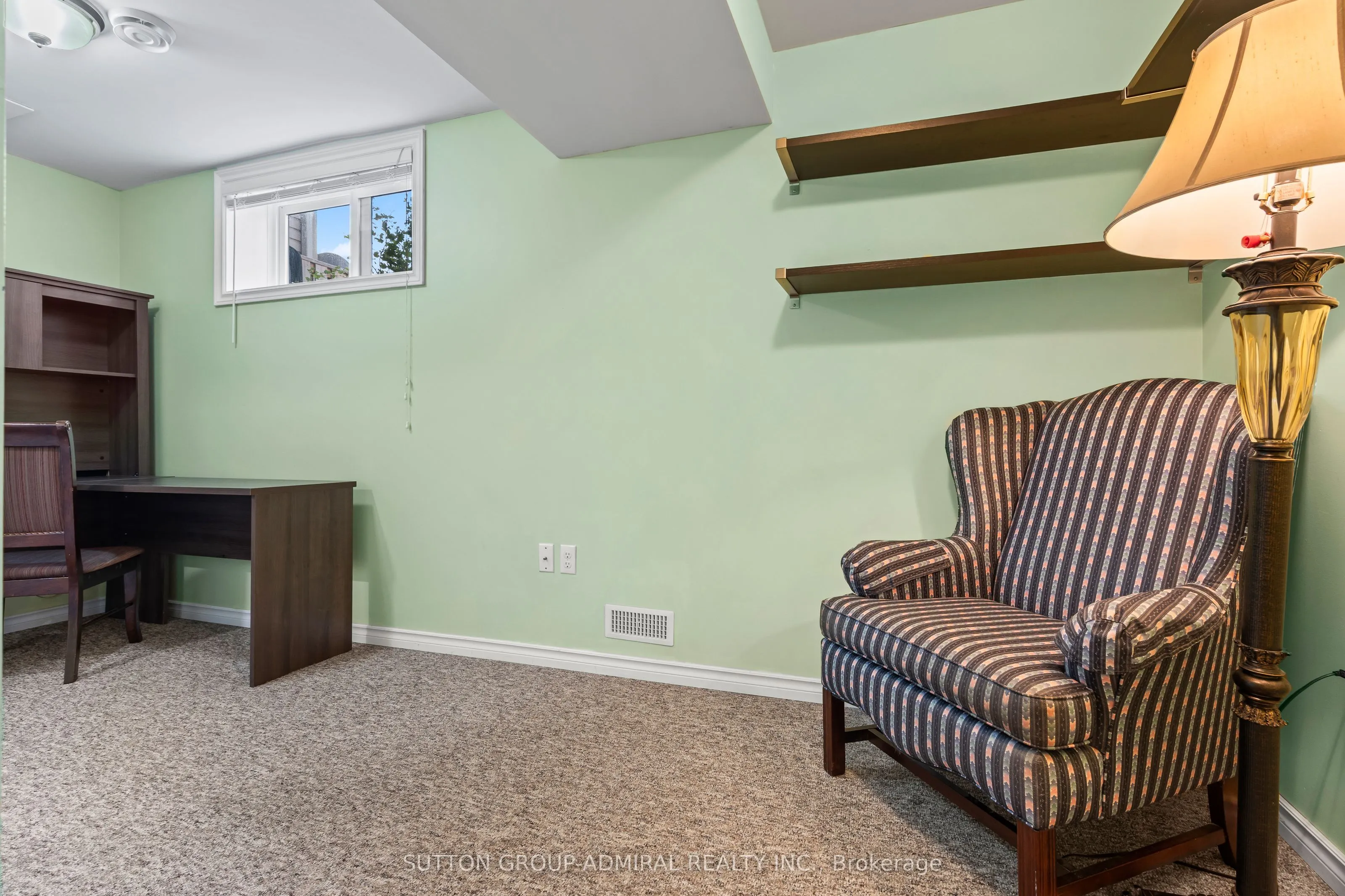 54 Pearl Drive