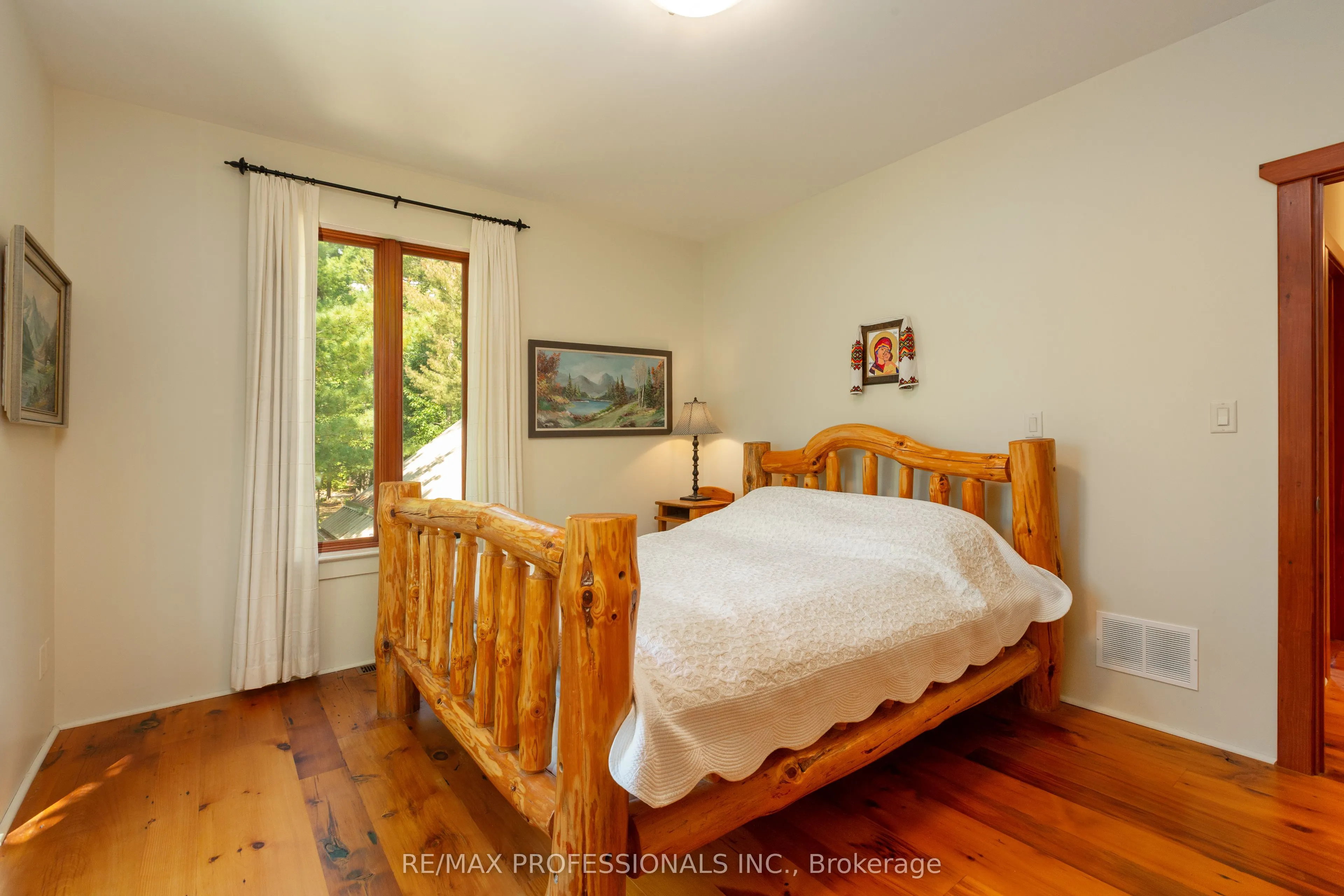 12 Walker Road