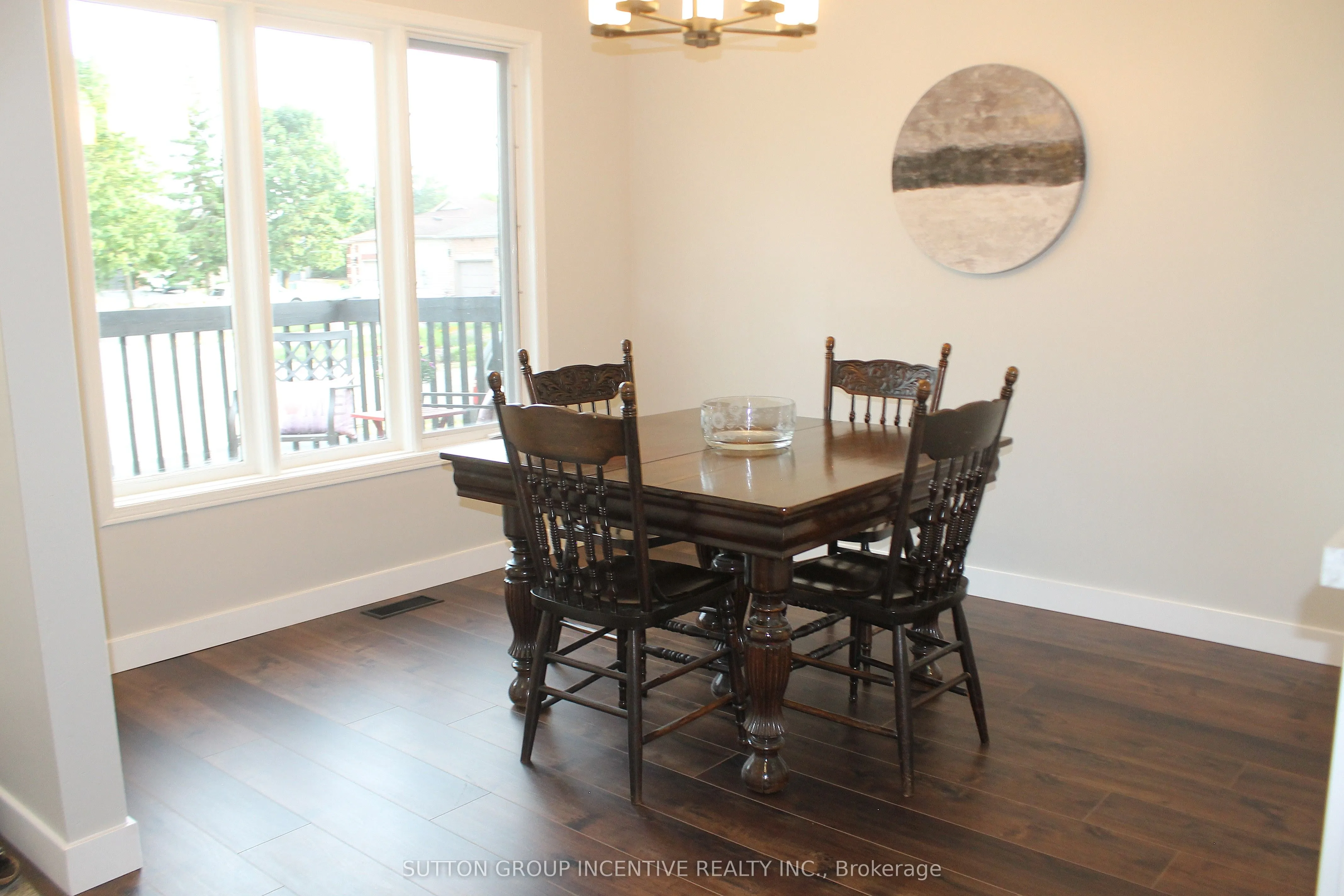 30 Assiniboine Drive