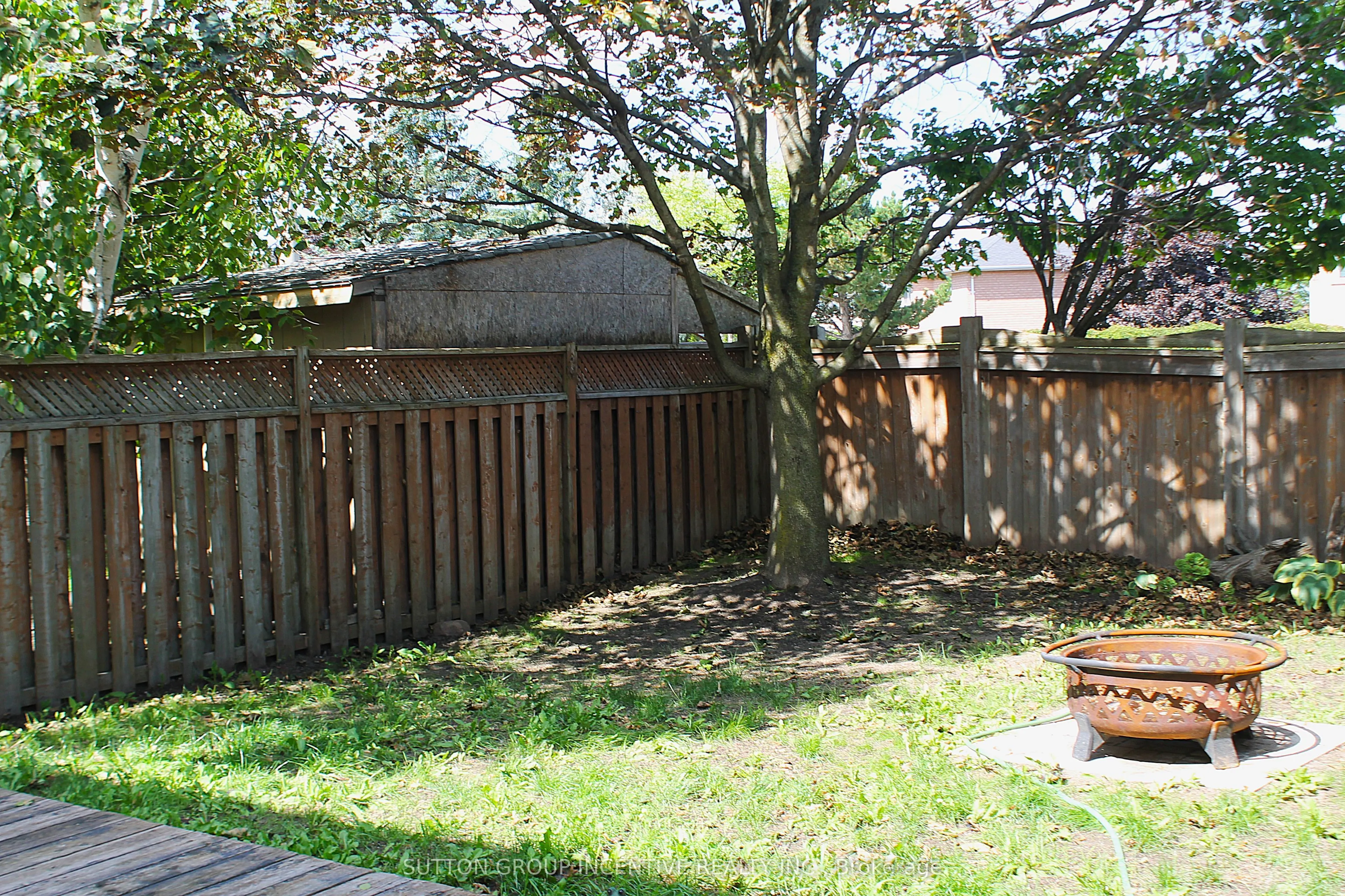 30 Assiniboine Drive