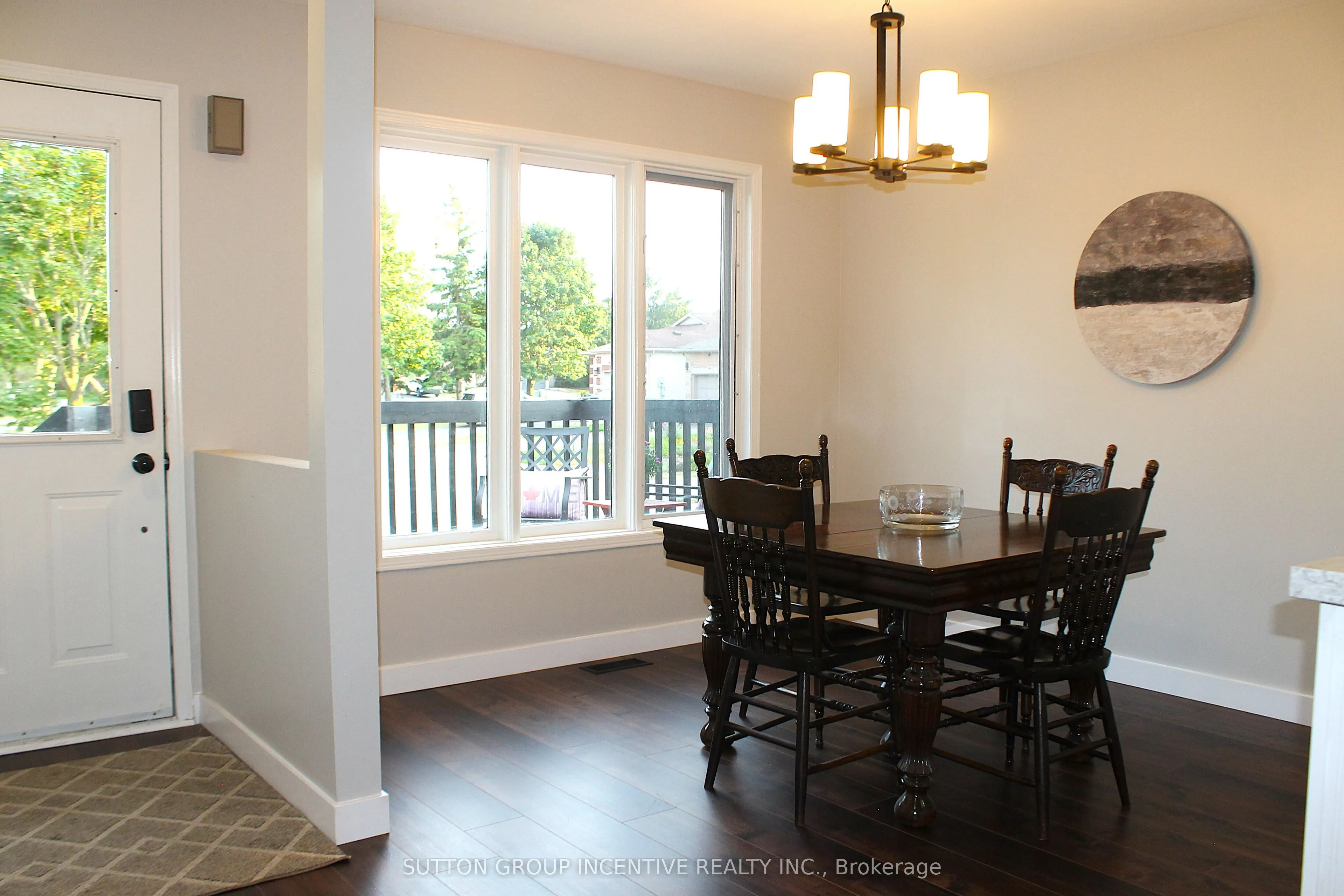 30 Assiniboine Drive