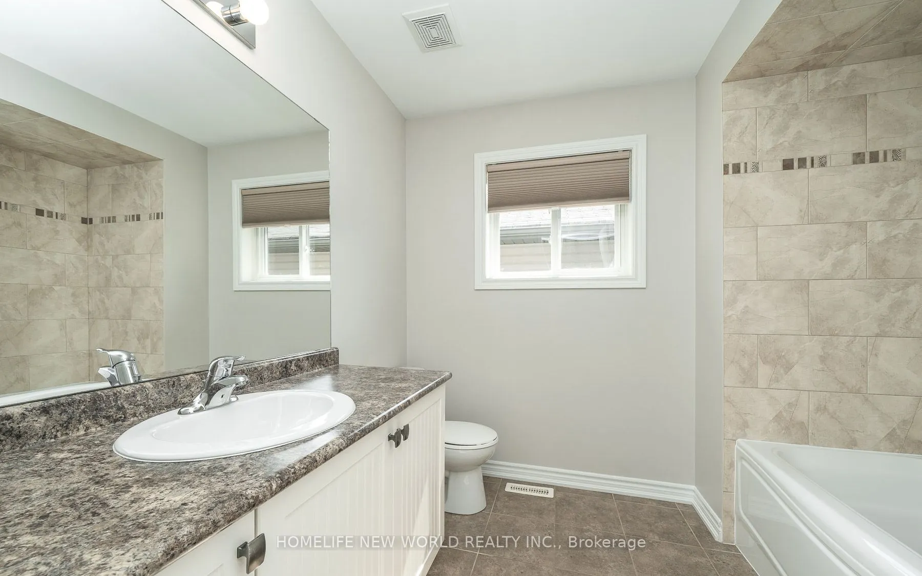 81 White Crescent
