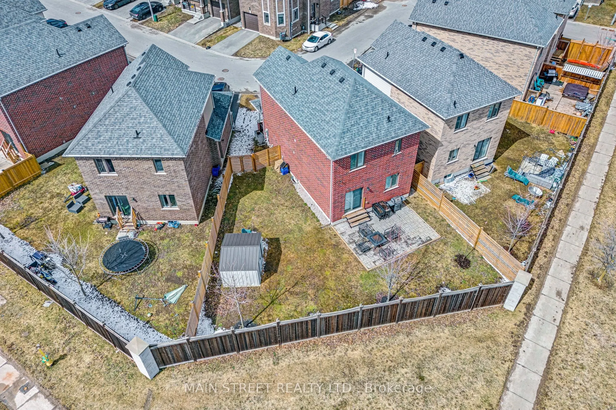 7 Bedford Estates Crescent