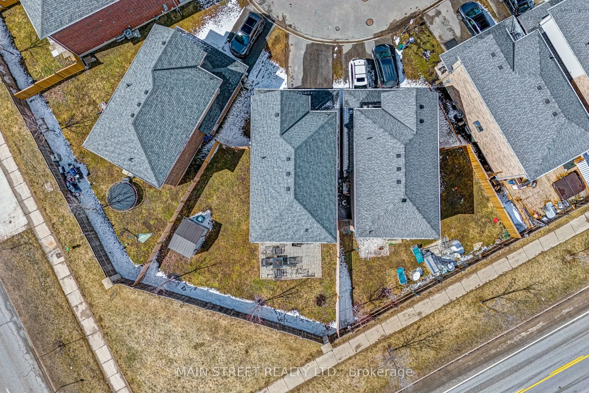 7 Bedford Estates Crescent