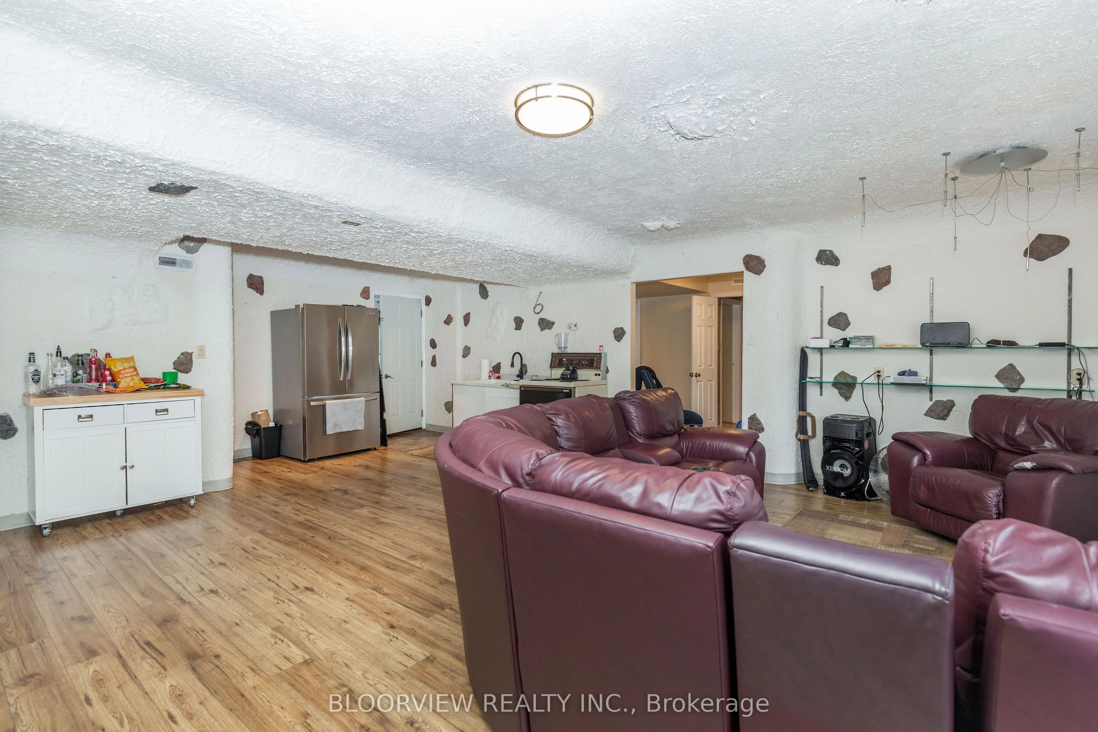 9467 County 93 Road