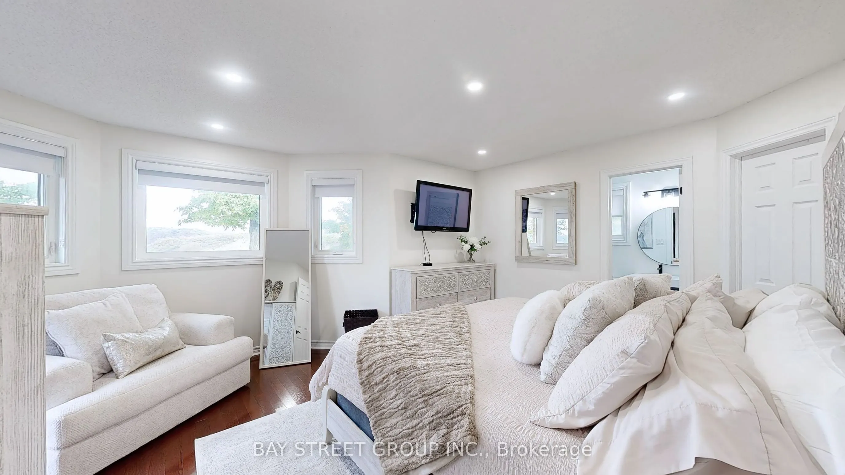 53 Priscilla's Place