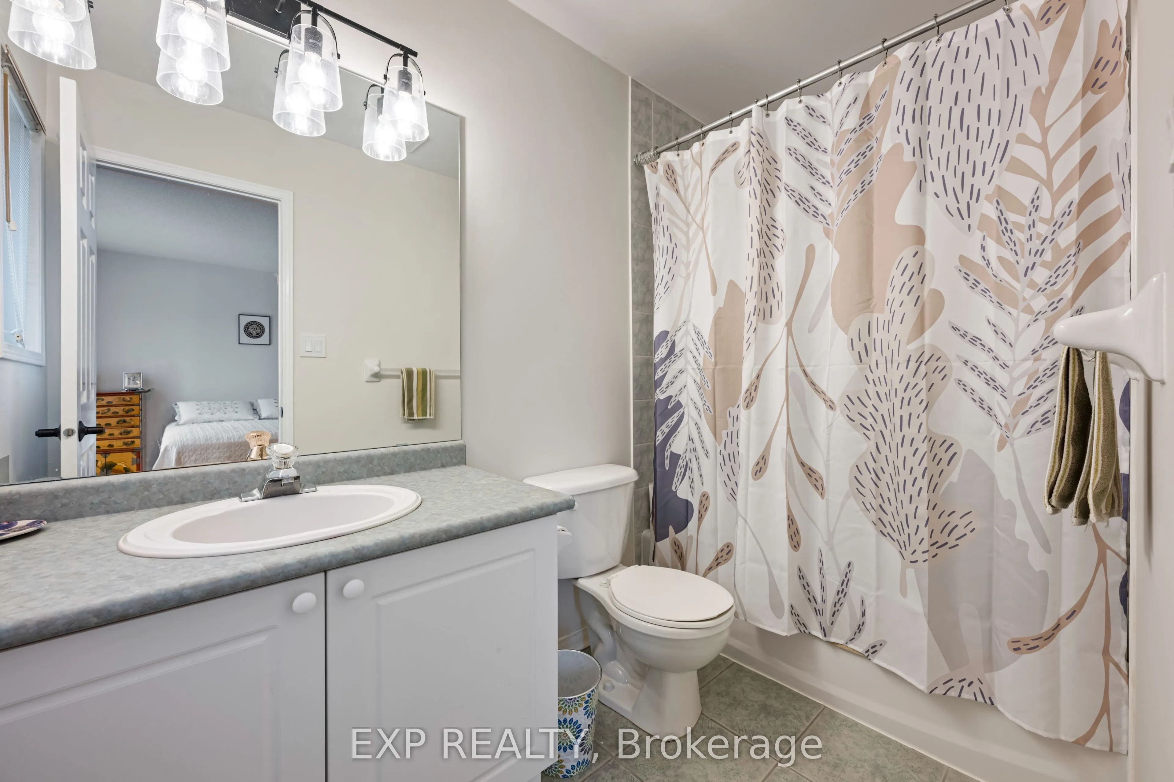 22 Cranberry Surf, #Call LBO