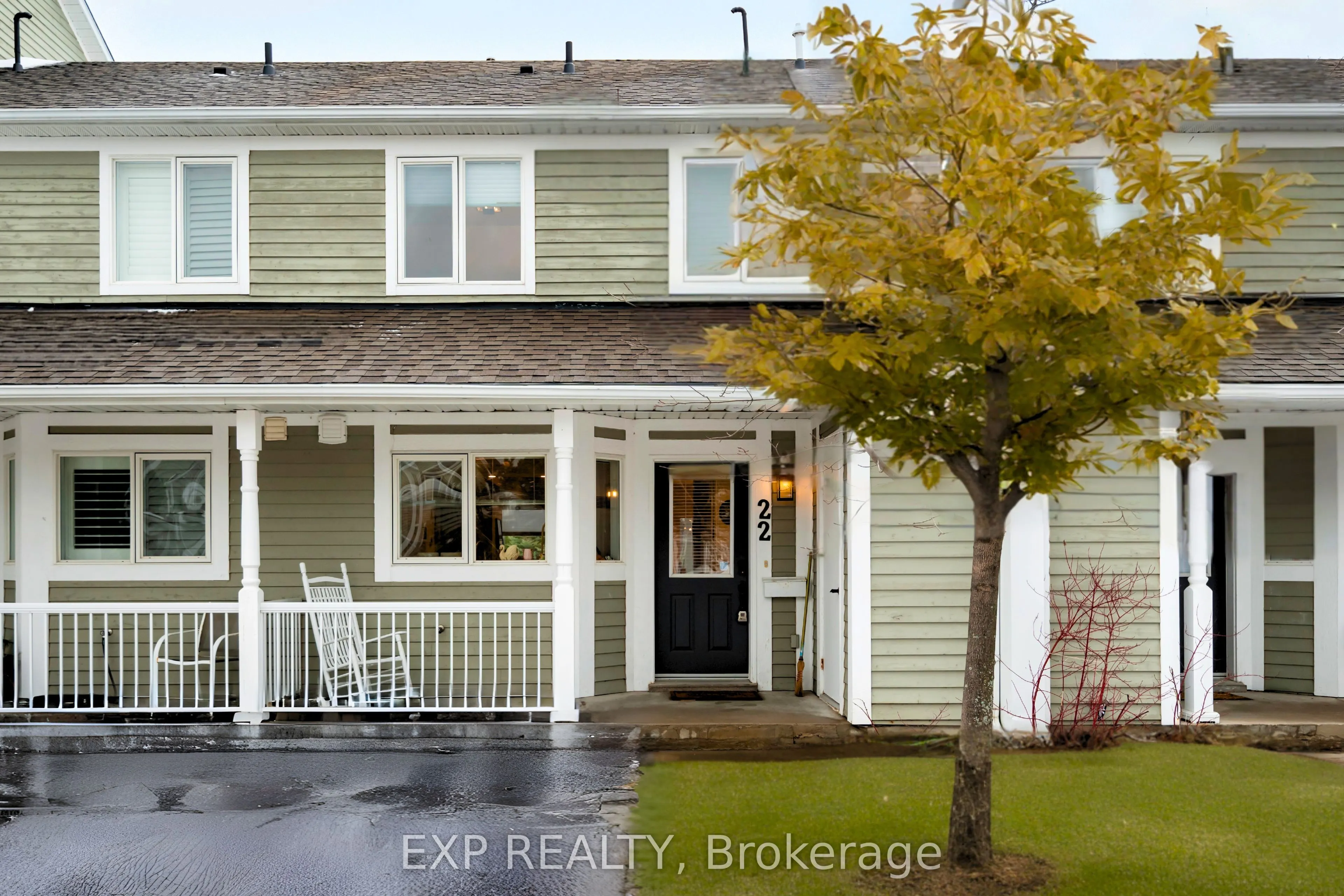 22 Cranberry Surf, #Call LBO