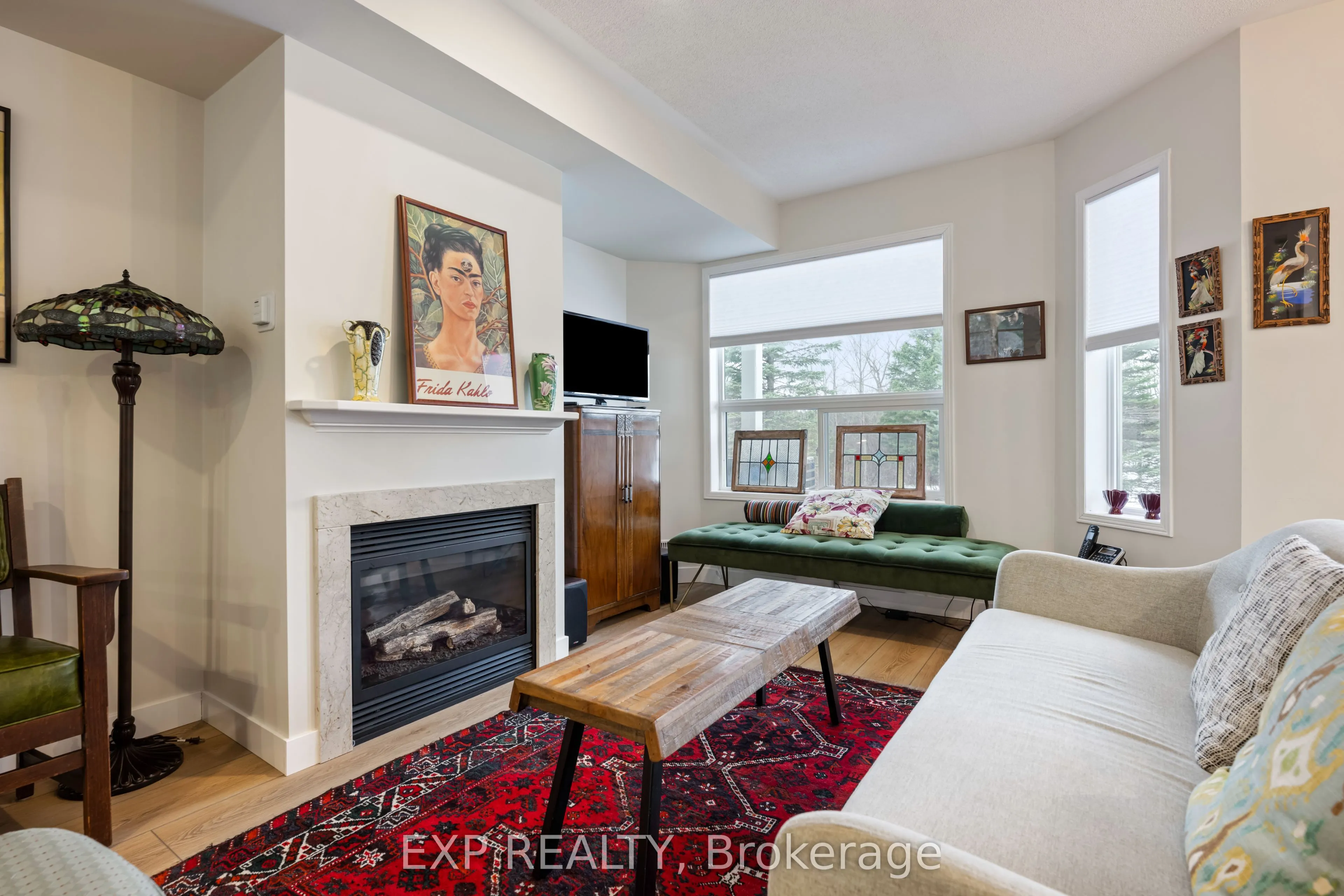 22 Cranberry Surf, #Call LBO