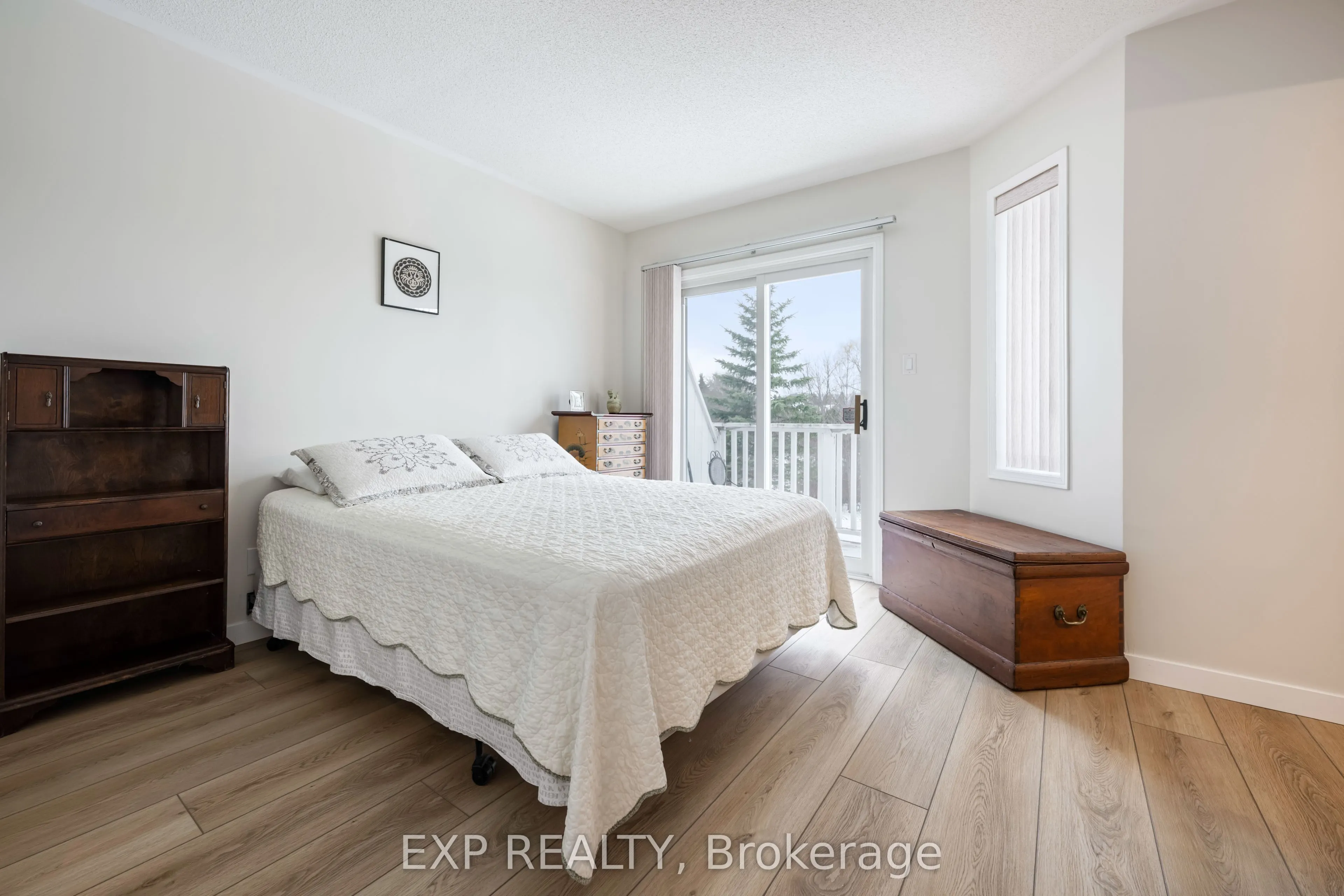 22 Cranberry Surf, #Call LBO