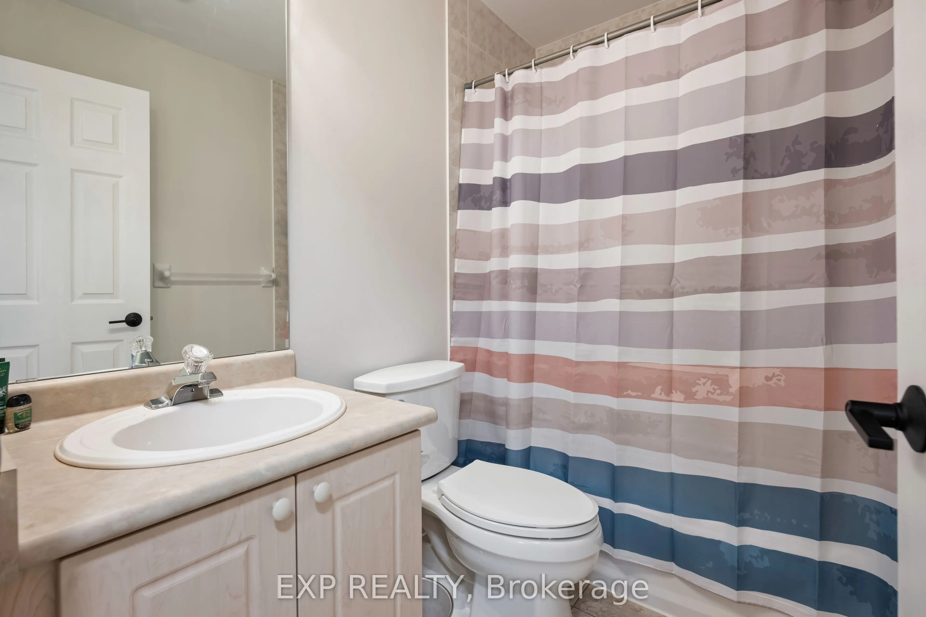 22 Cranberry Surf, #Call LBO