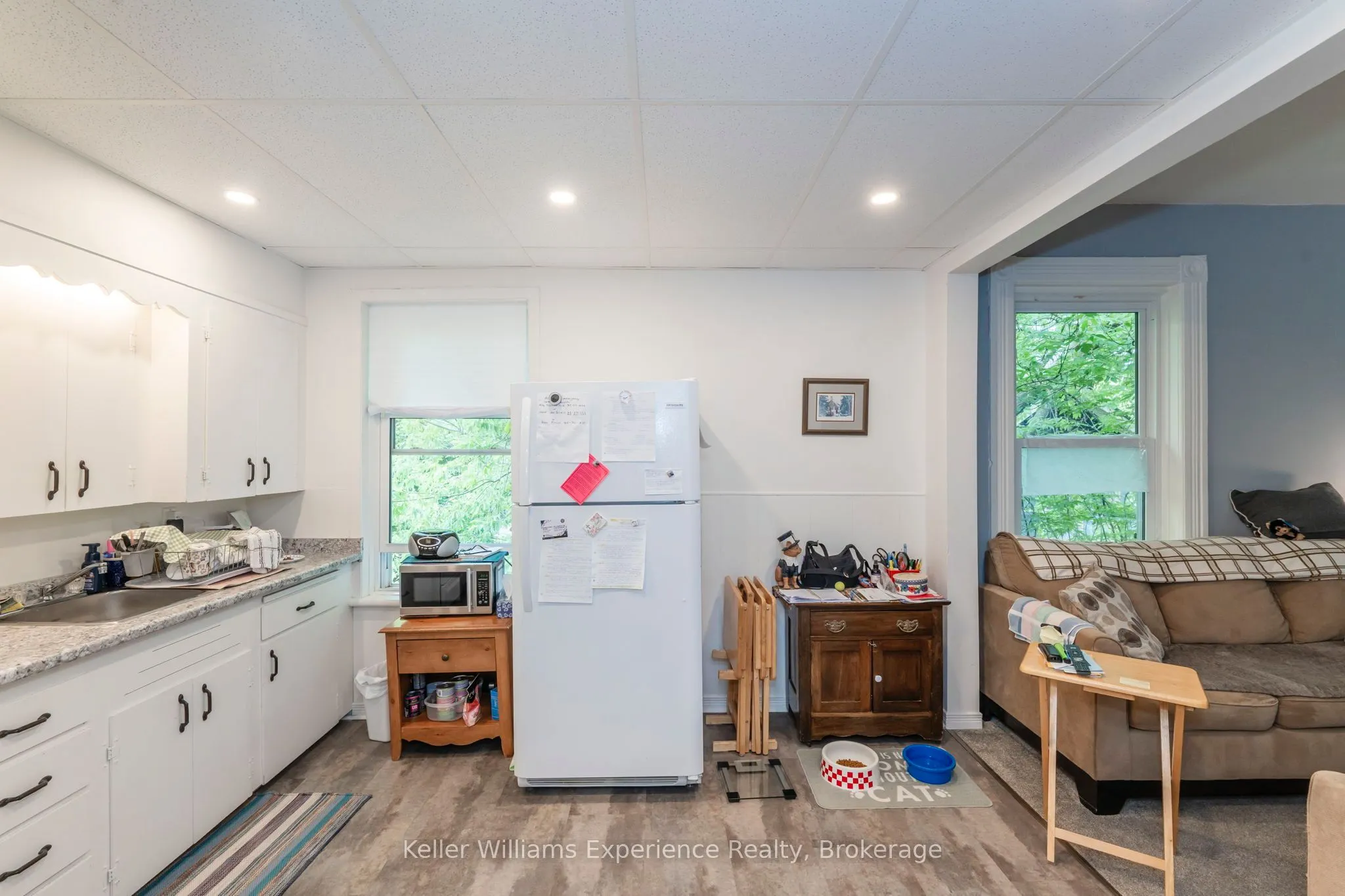 20 Yonge Street S