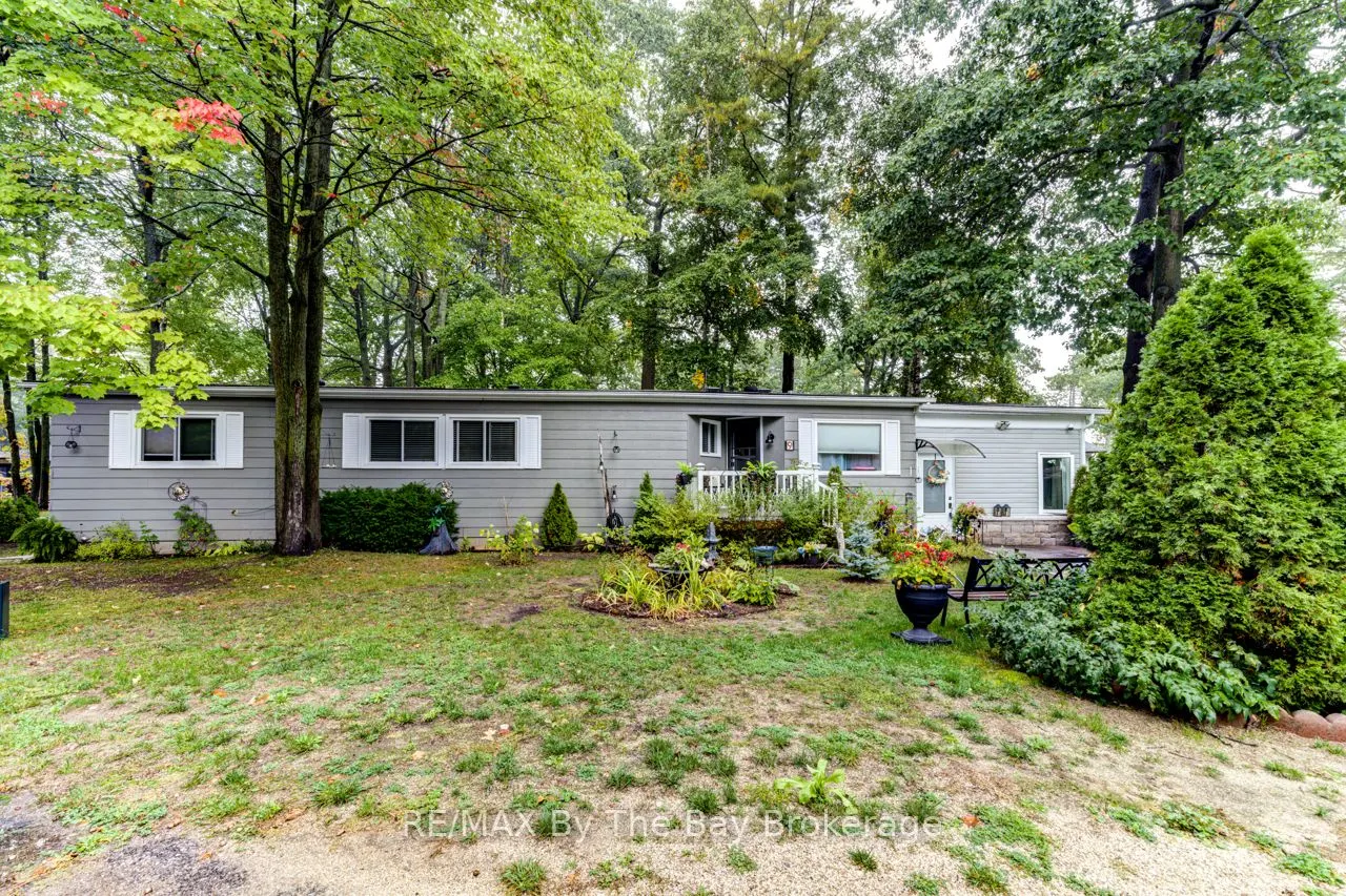 9 ALLEN Drive N