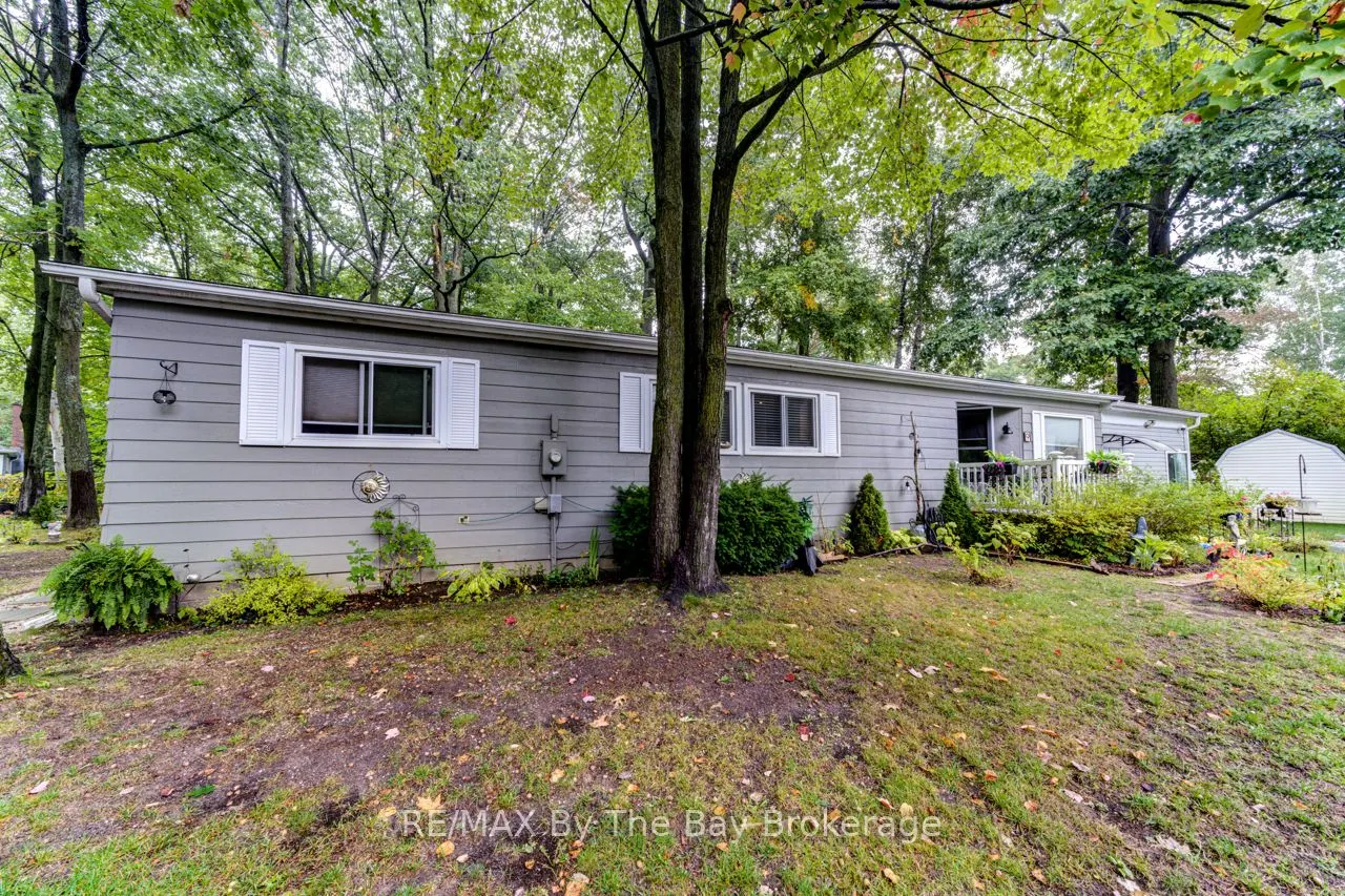 9 ALLEN Drive N