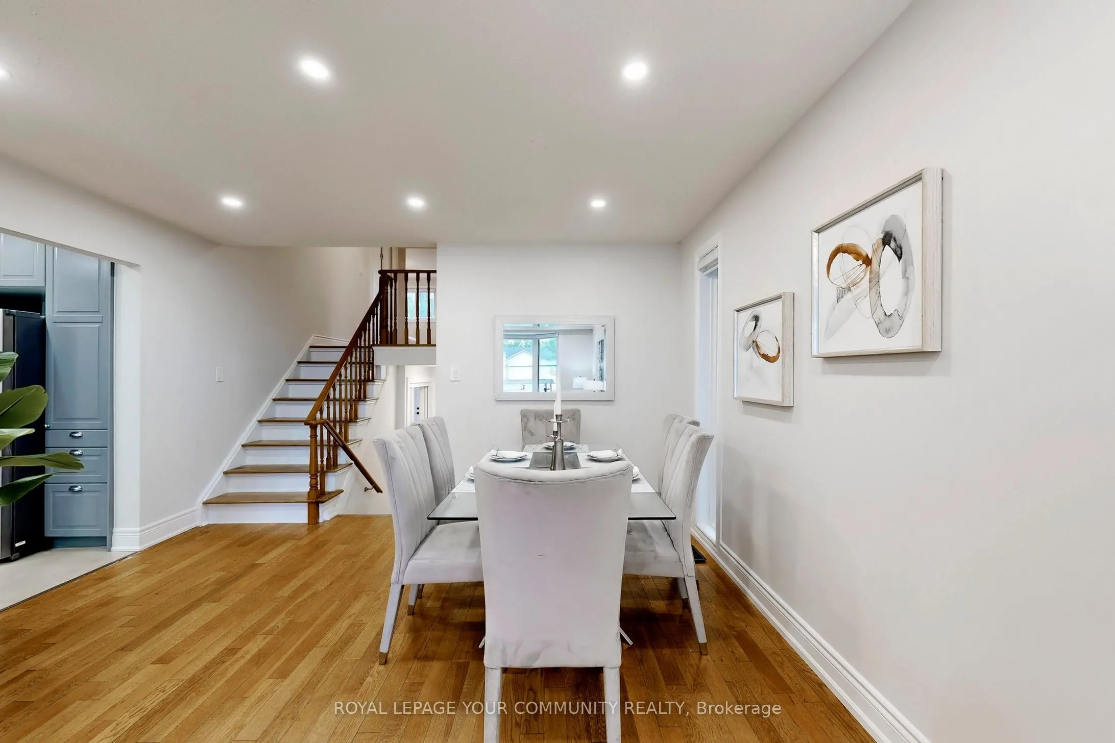 2 Charlotte Court