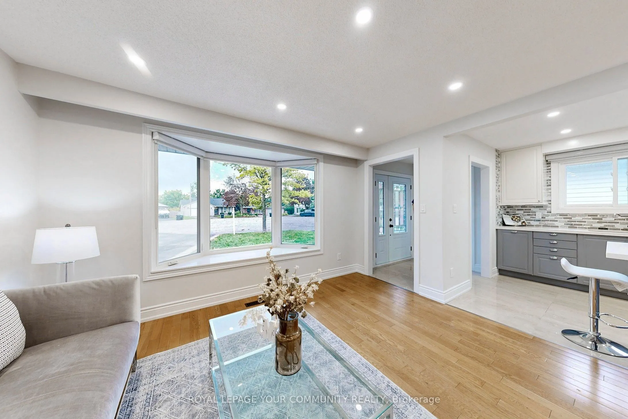 2 Charlotte Court