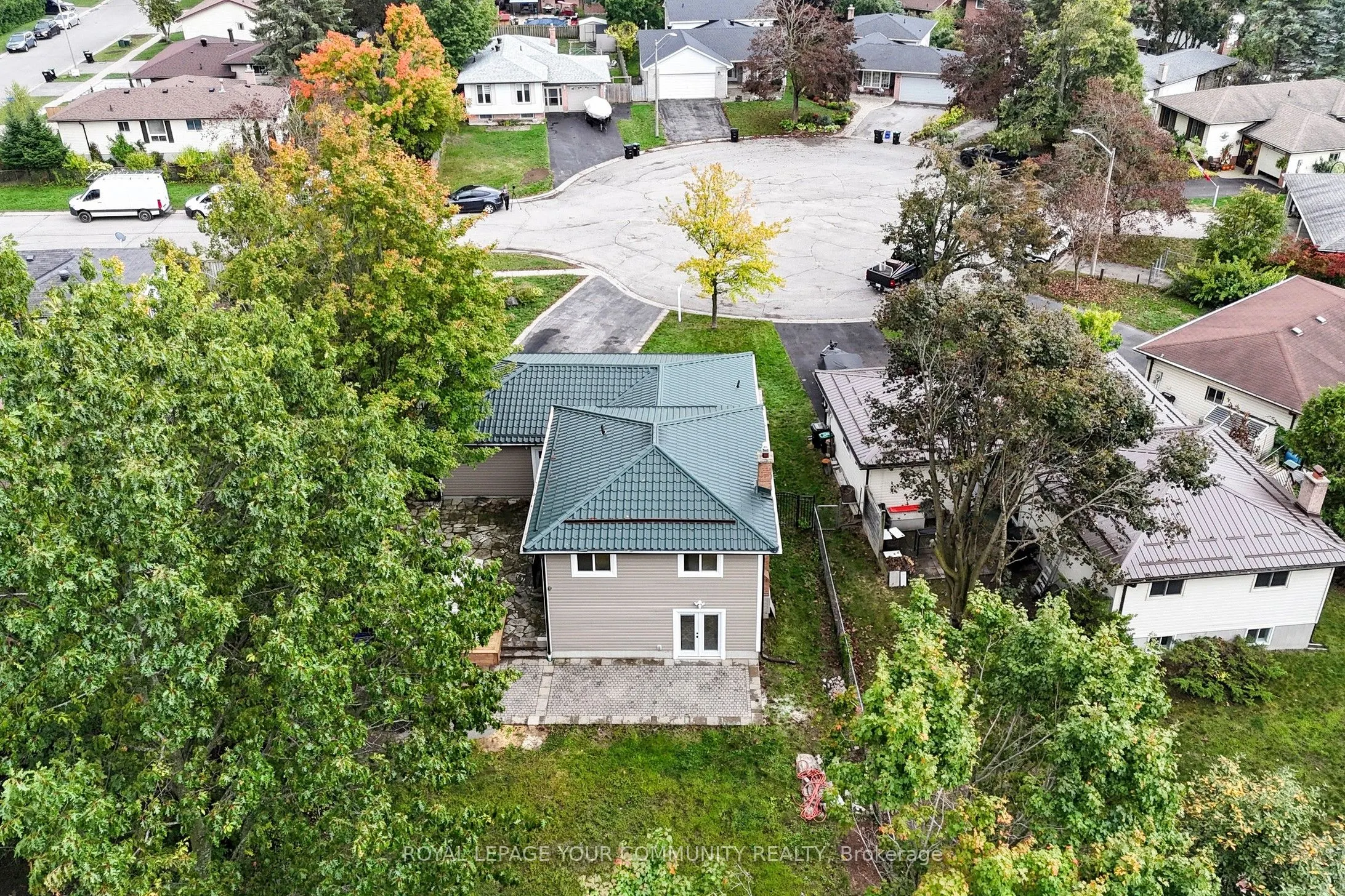 2 Charlotte Court