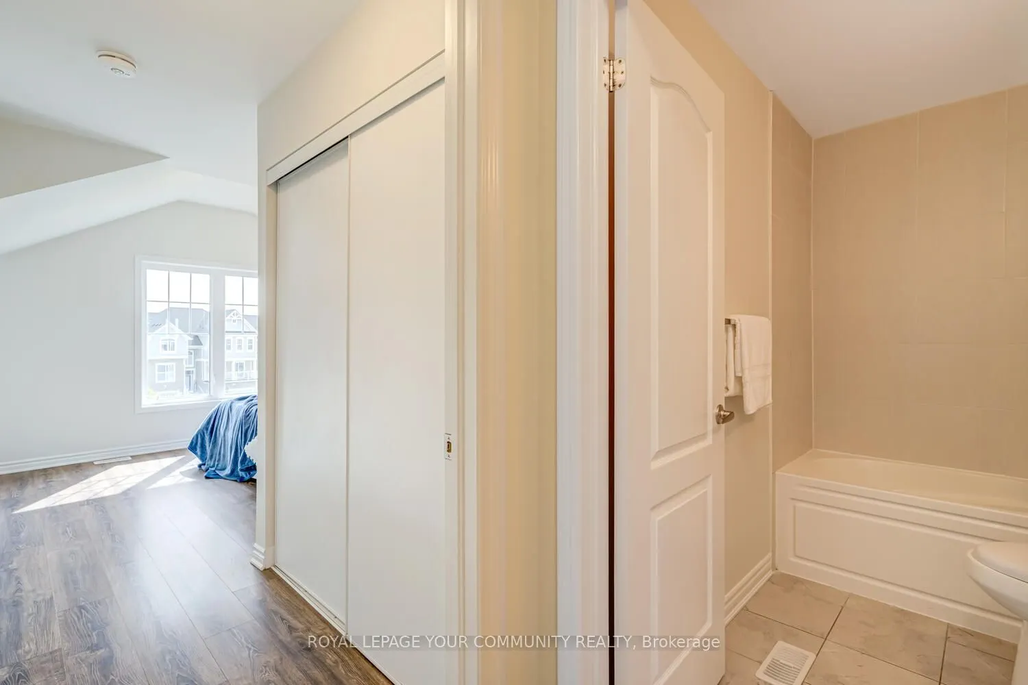 25 Shelburne Avenue