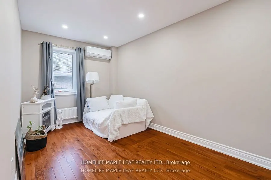 17 Middlebrook Road