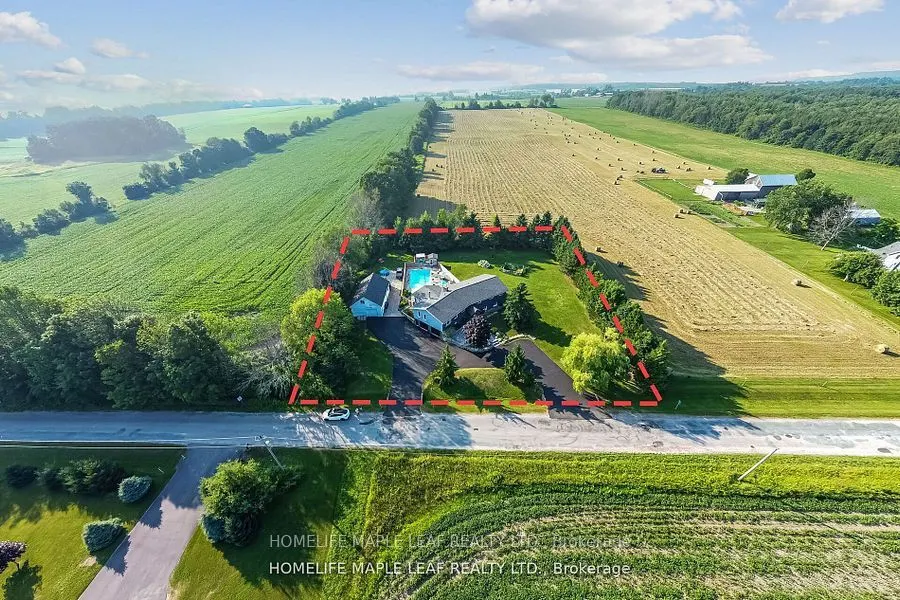 560 Concession 15 Road W