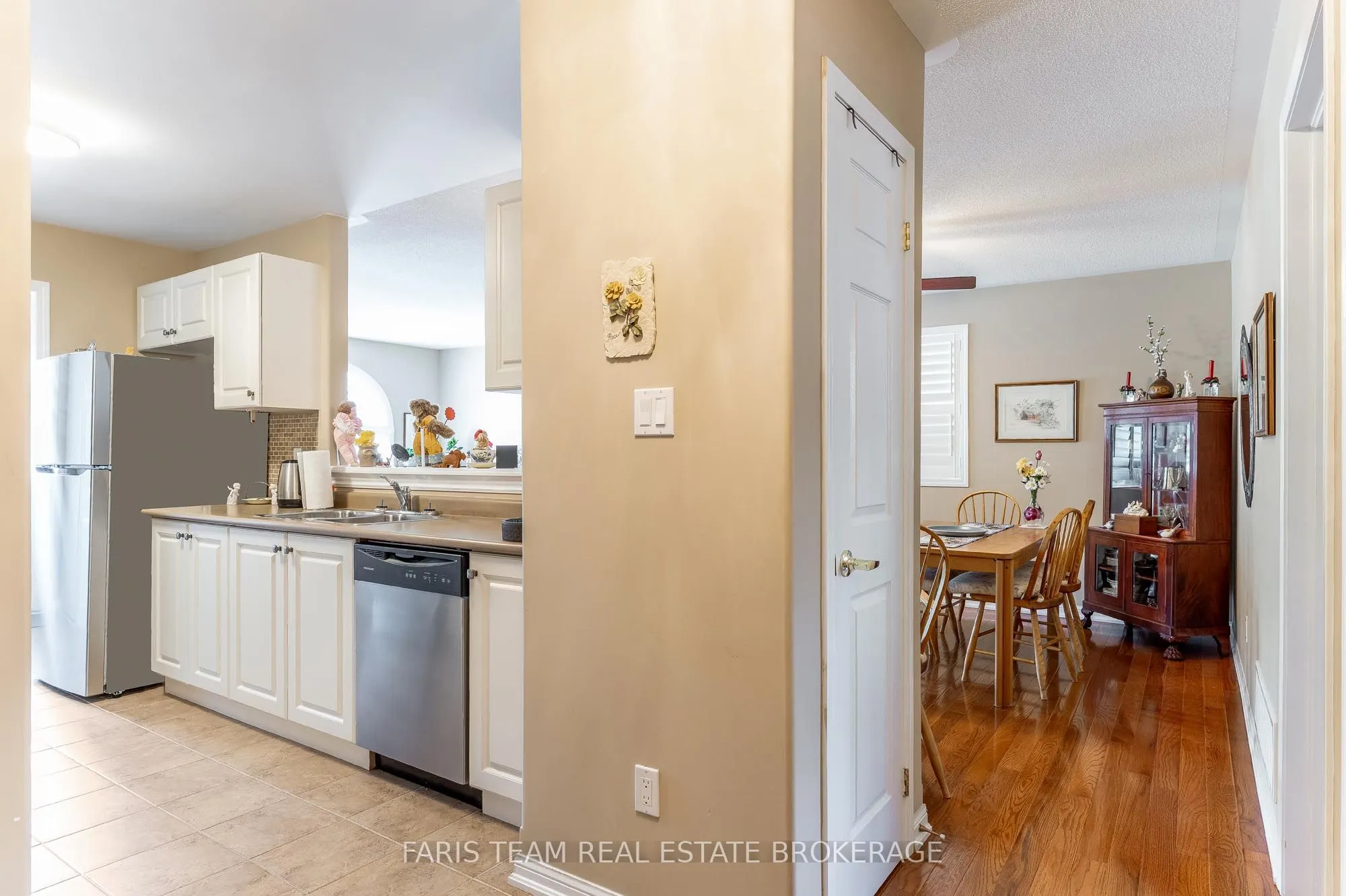 318 Little Avenue, #18