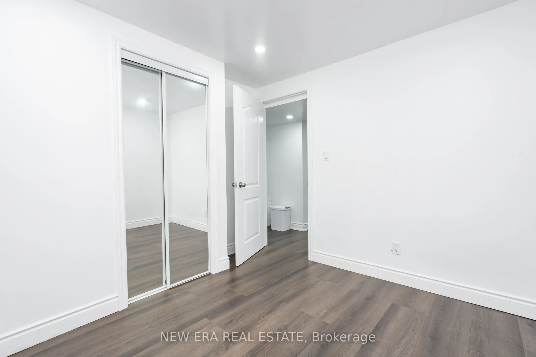 34 LAMPMAN Lane