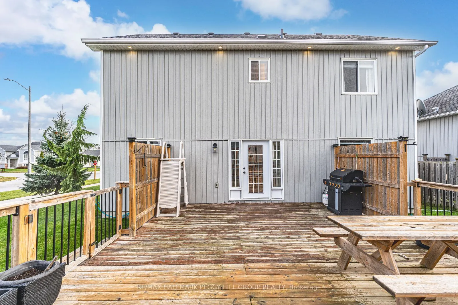 222 Red Oak Trail