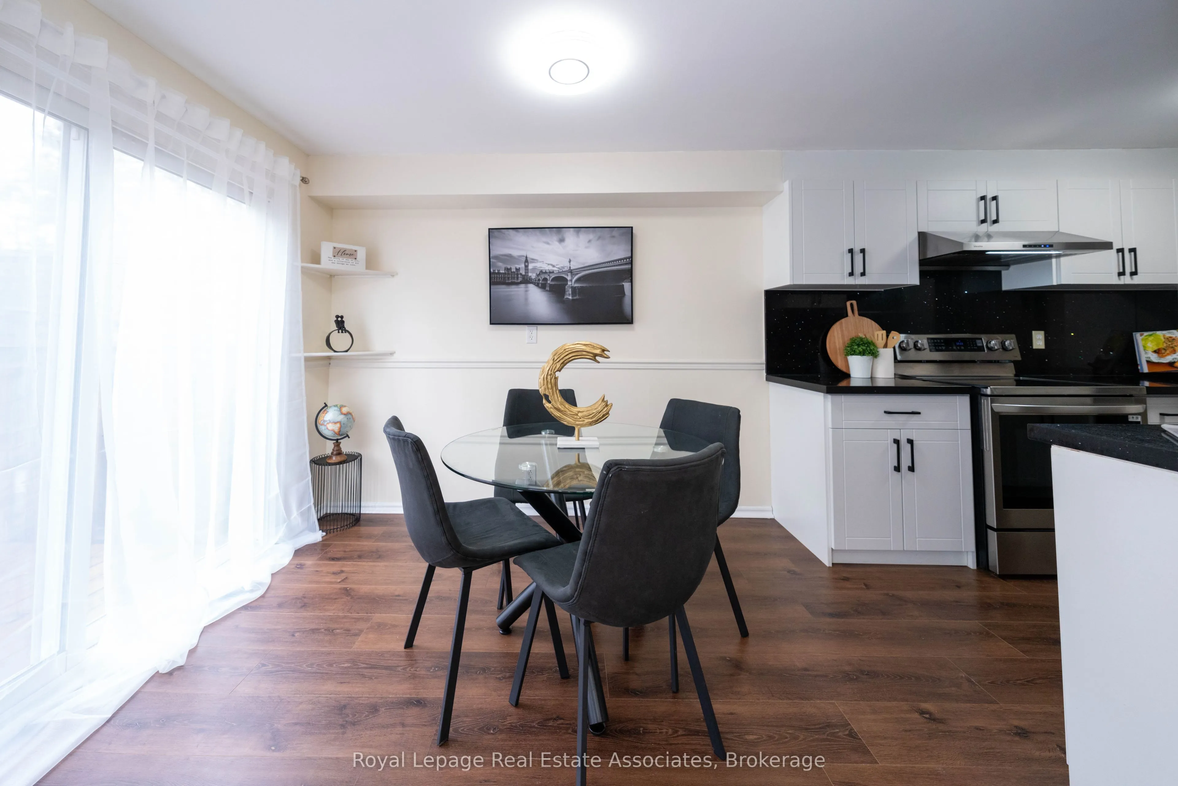 41 Barrett Crescent