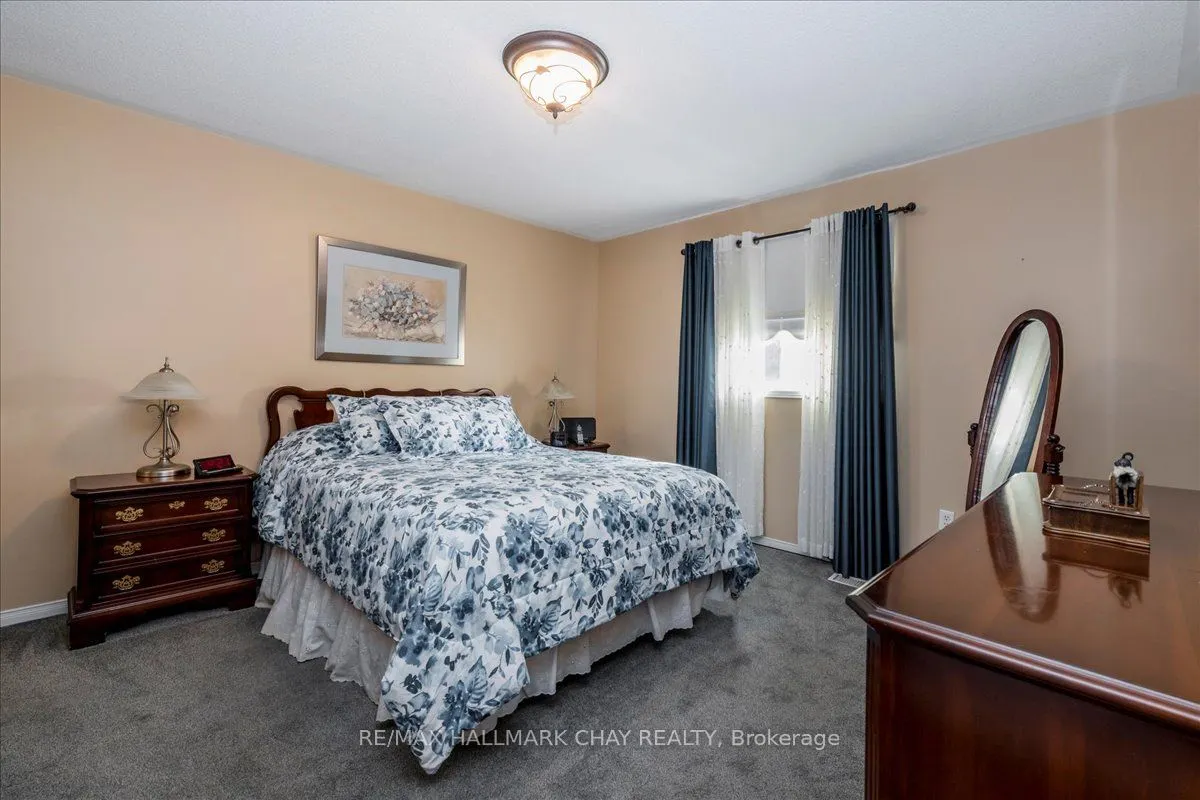 84 Pringle Drive