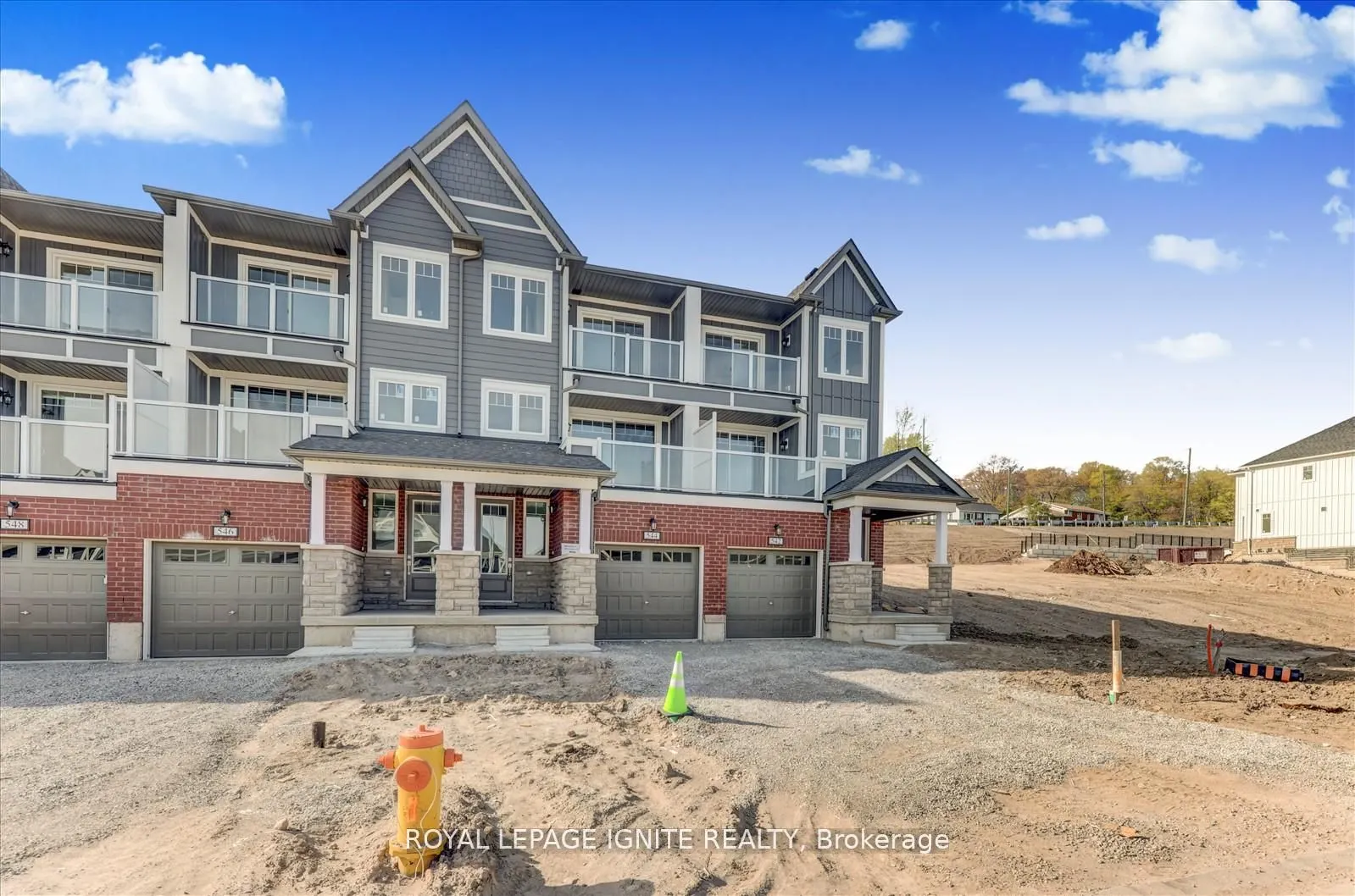 544 Hudson Crescent