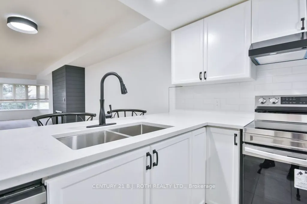 16 Raglan Street, #304