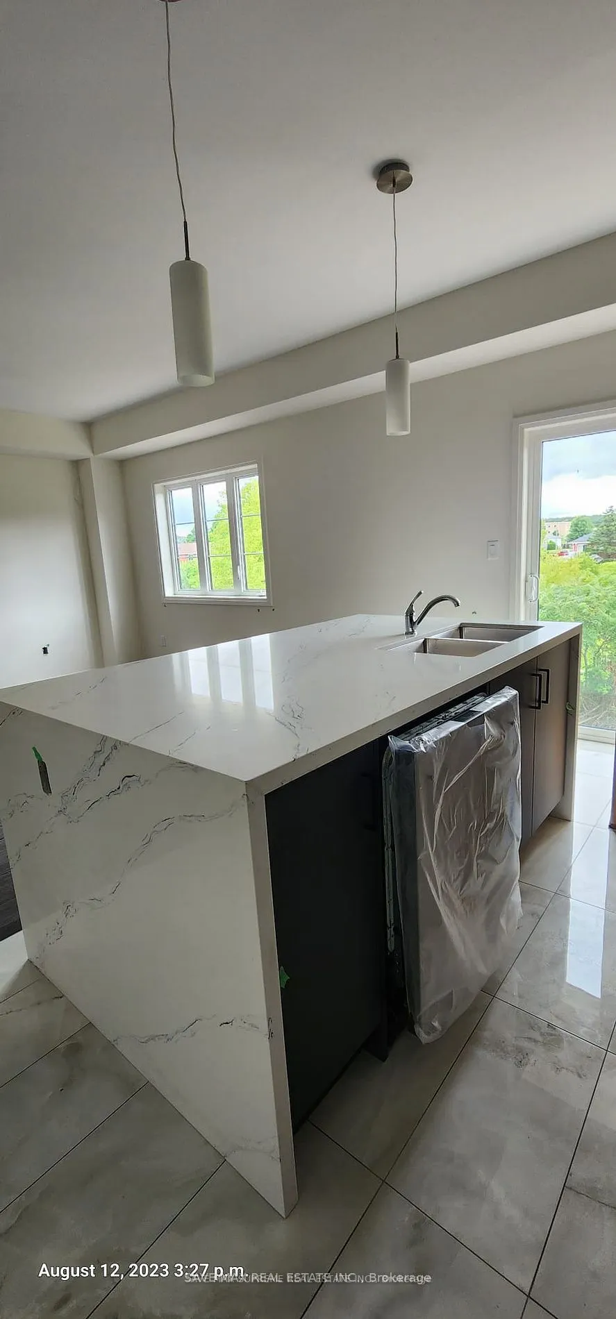44 Lahey Crescent