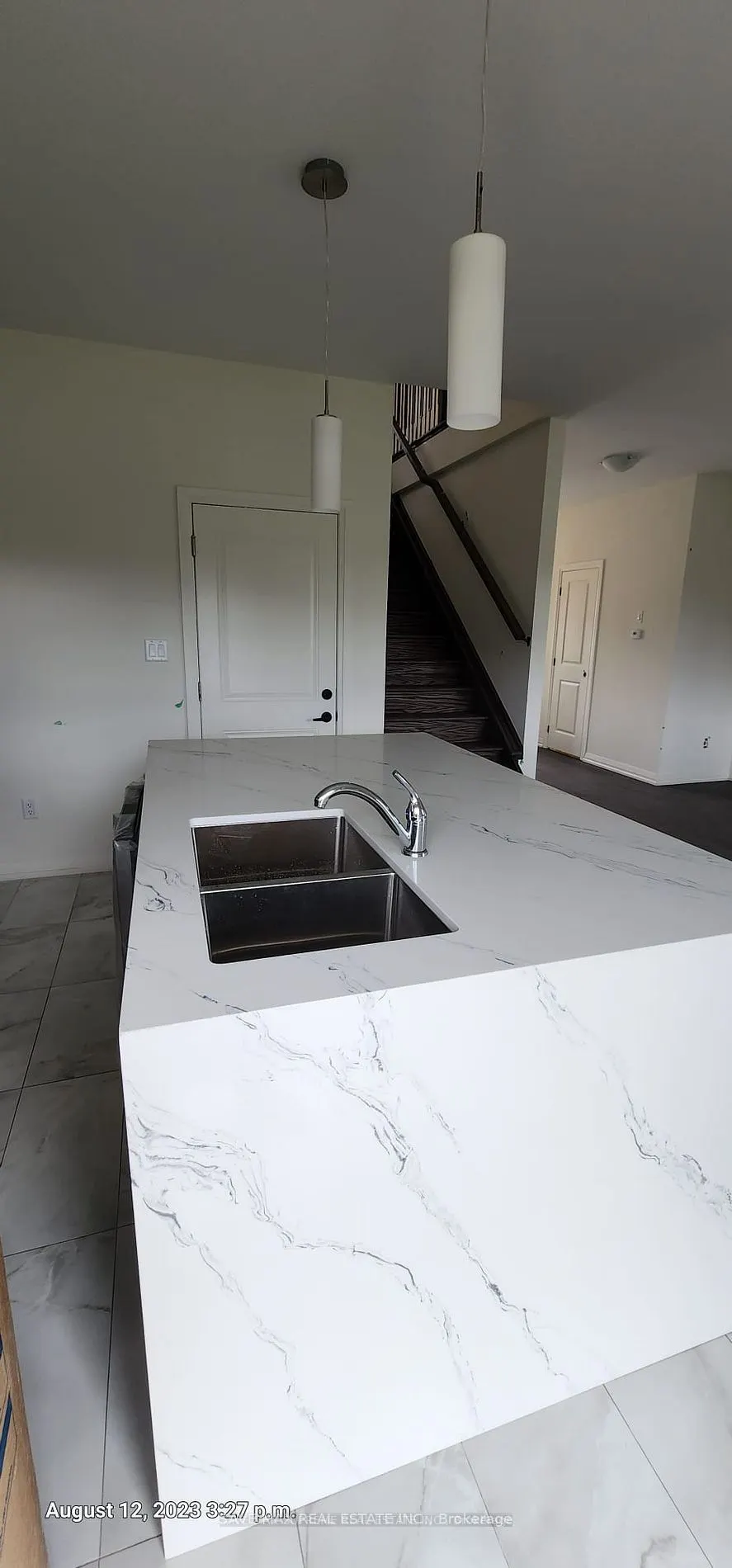 44 Lahey Crescent
