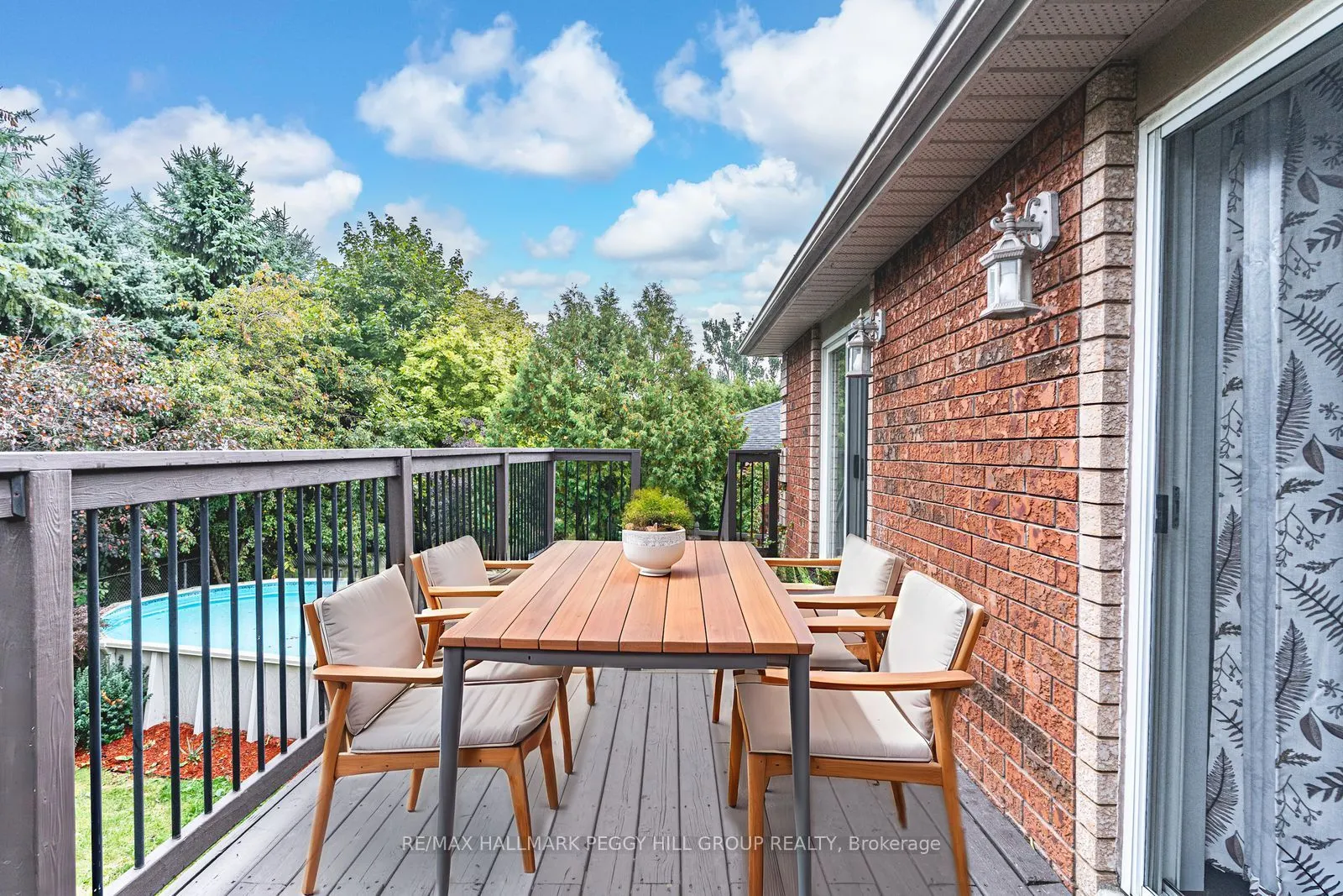 51 Golden Eagle Way