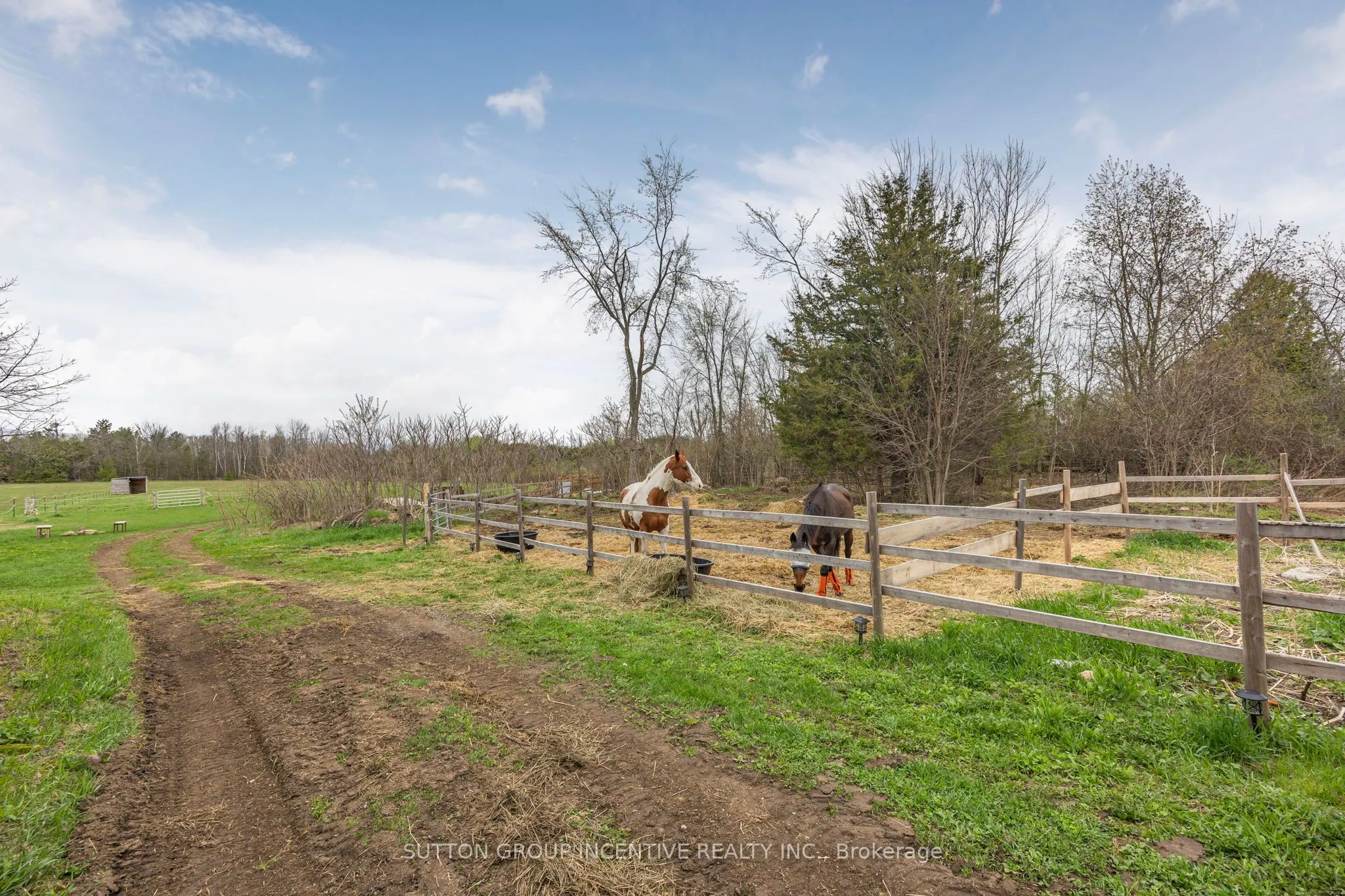 2266 FOXMEAD Road