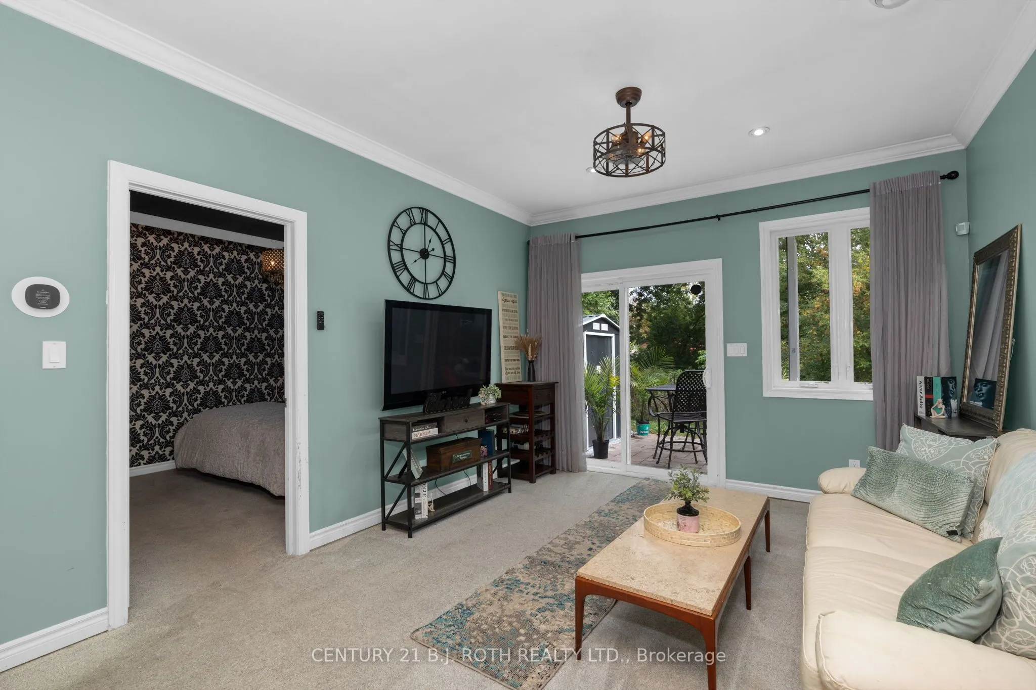 3 Riverwalk Drive