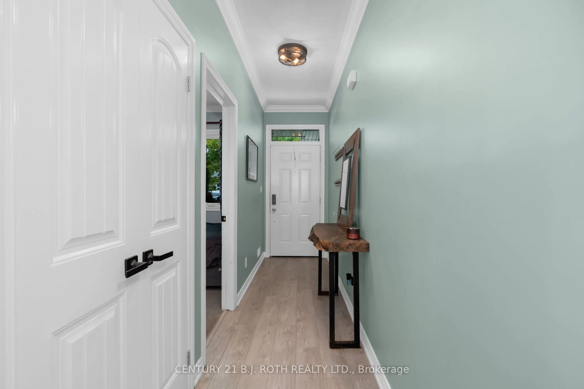 3 Riverwalk Drive