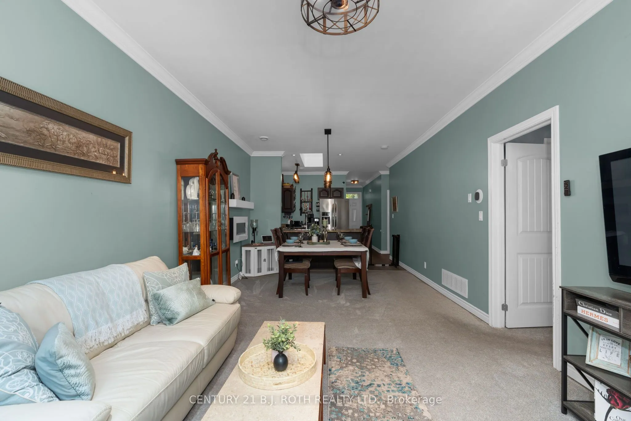 3 Riverwalk Drive