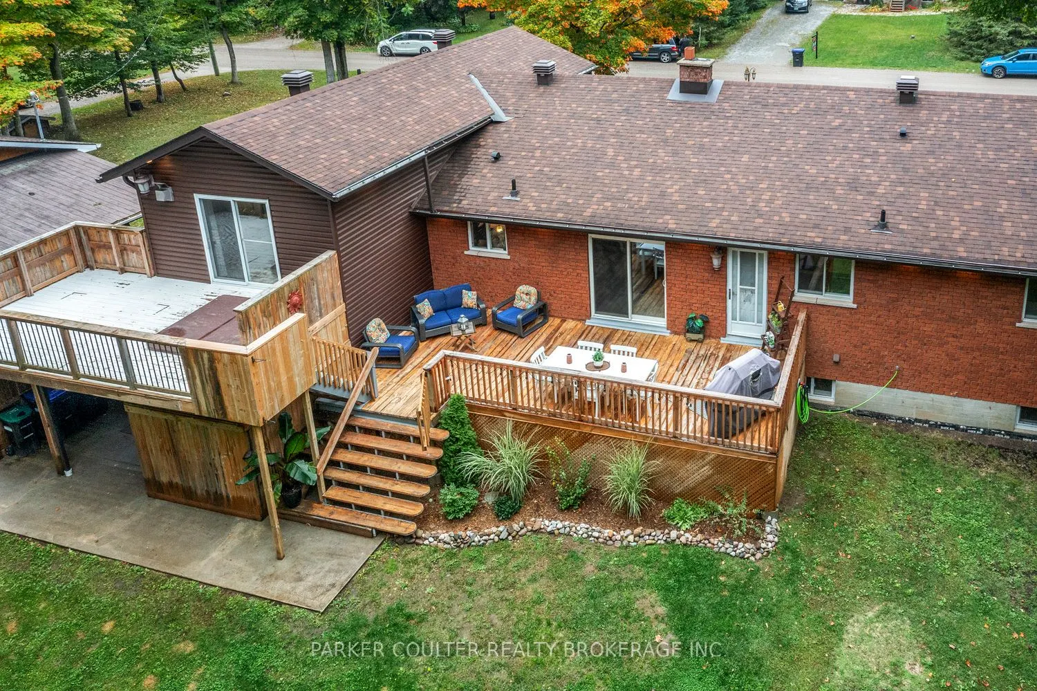 15 Mundy Avenue